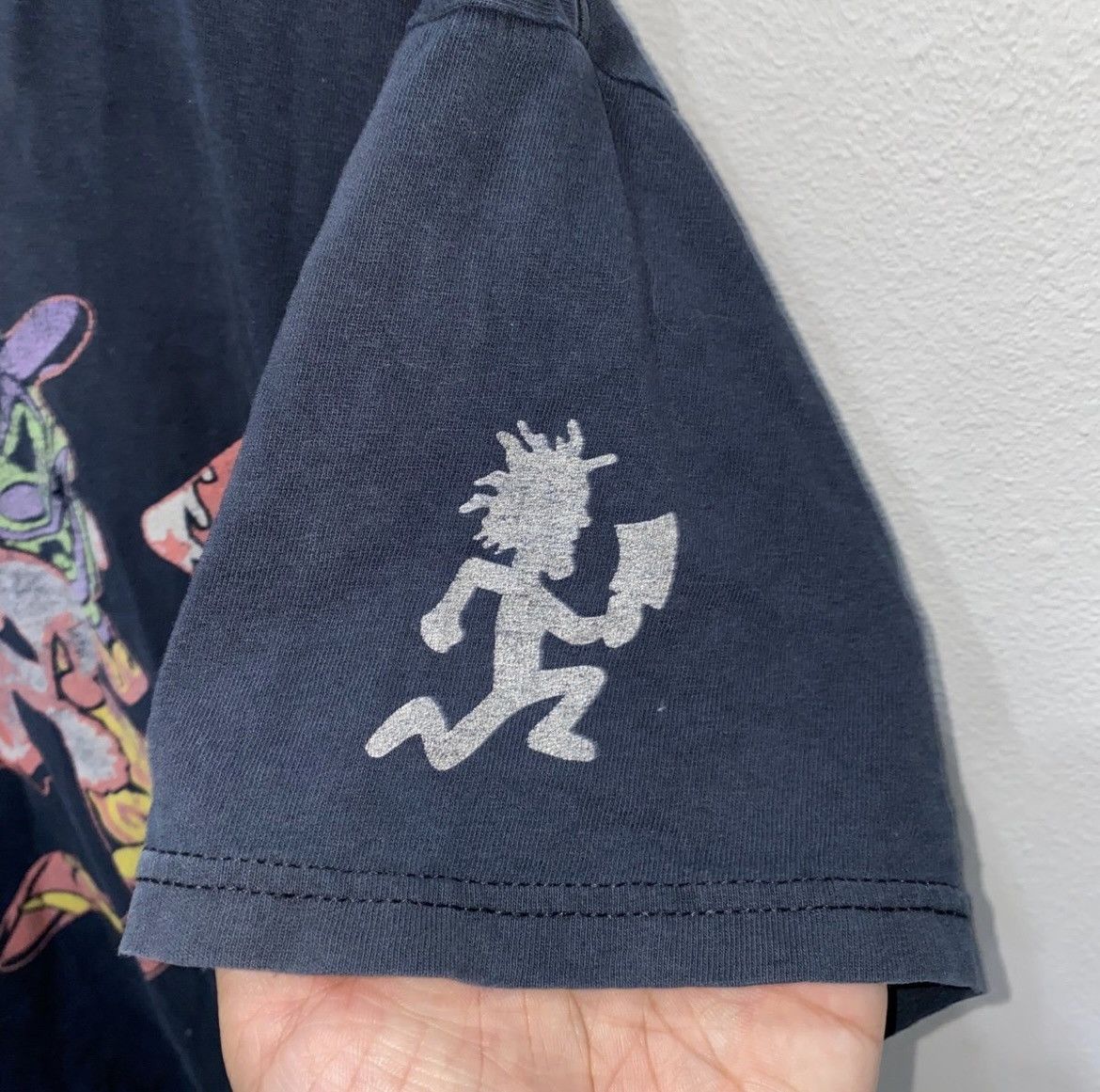 Vintage Vintage Distressed Insane Clown Posse HachetMan Size US M / EU 48-50 / 2 - 8 Thumbnail