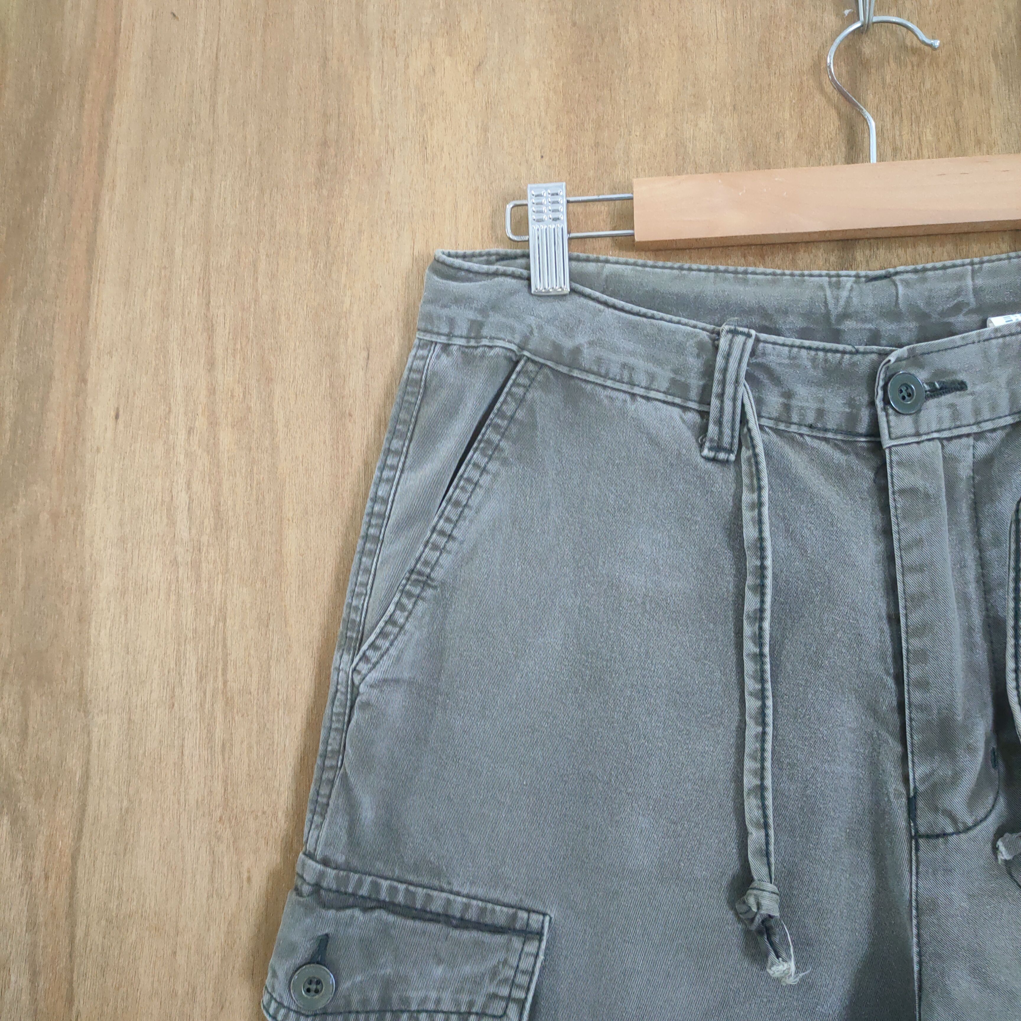 Abercrombie & Fitch 9 POCKET ABERCROMBIE BONDAGE CARGO PANTS Size US 30 / EU 46 - 4 Thumbnail