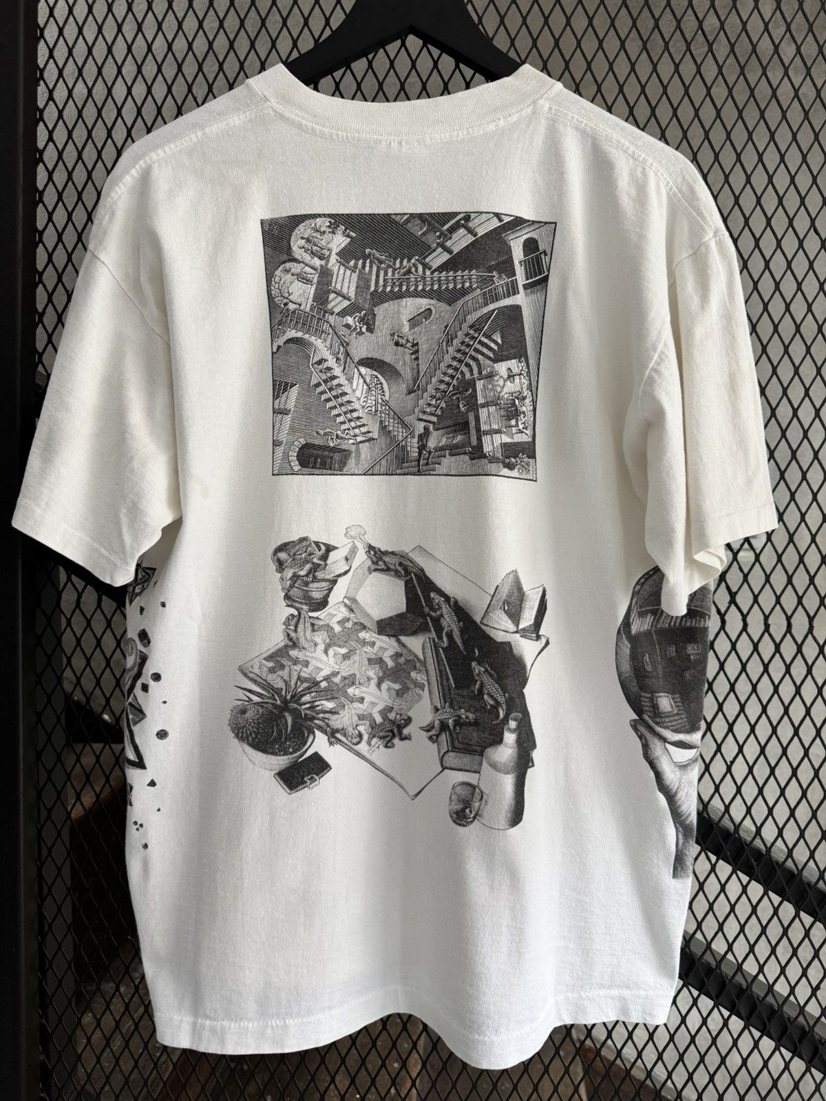 Vintage Vintage 1990 Mc Escher AOP Art Tee Size US XL / EU 56 / 4 - 5 Thumbnail