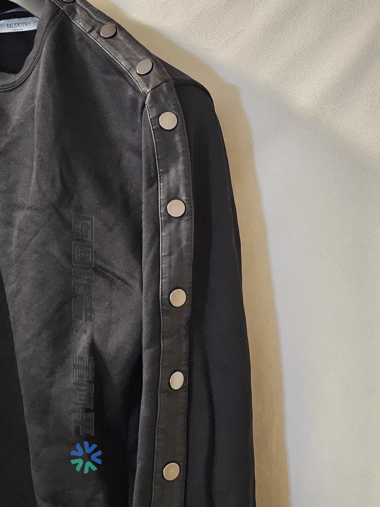 Valentino Valentino Black Sweatshirt. Size US L / EU 52-54 / 3 - 2 Thumbnail