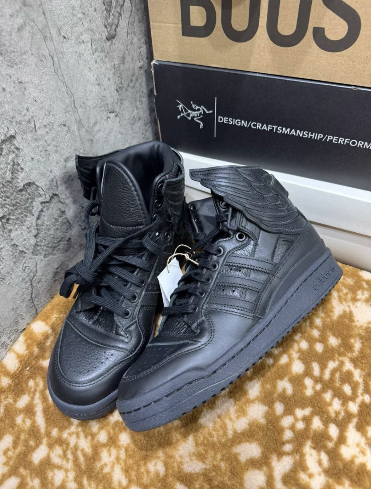 Adidas Adidas x Jeremy Scott Wings 4.0 K37 Size US 9 / IT 39 - 2 Thumbnail
