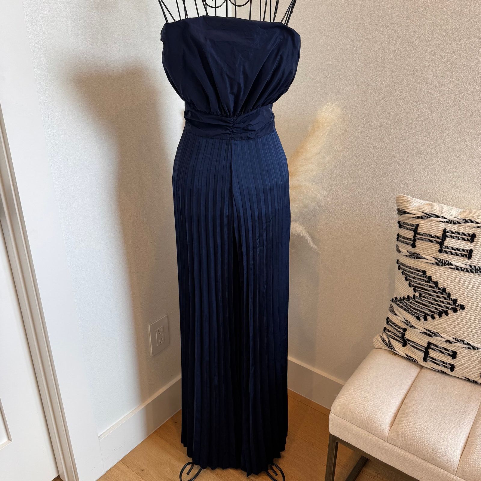 Other One 33 Social Navy Pleated Cocktail Formal Pantsuit Size 28" / US 6 / IT 42 - 5 Thumbnail