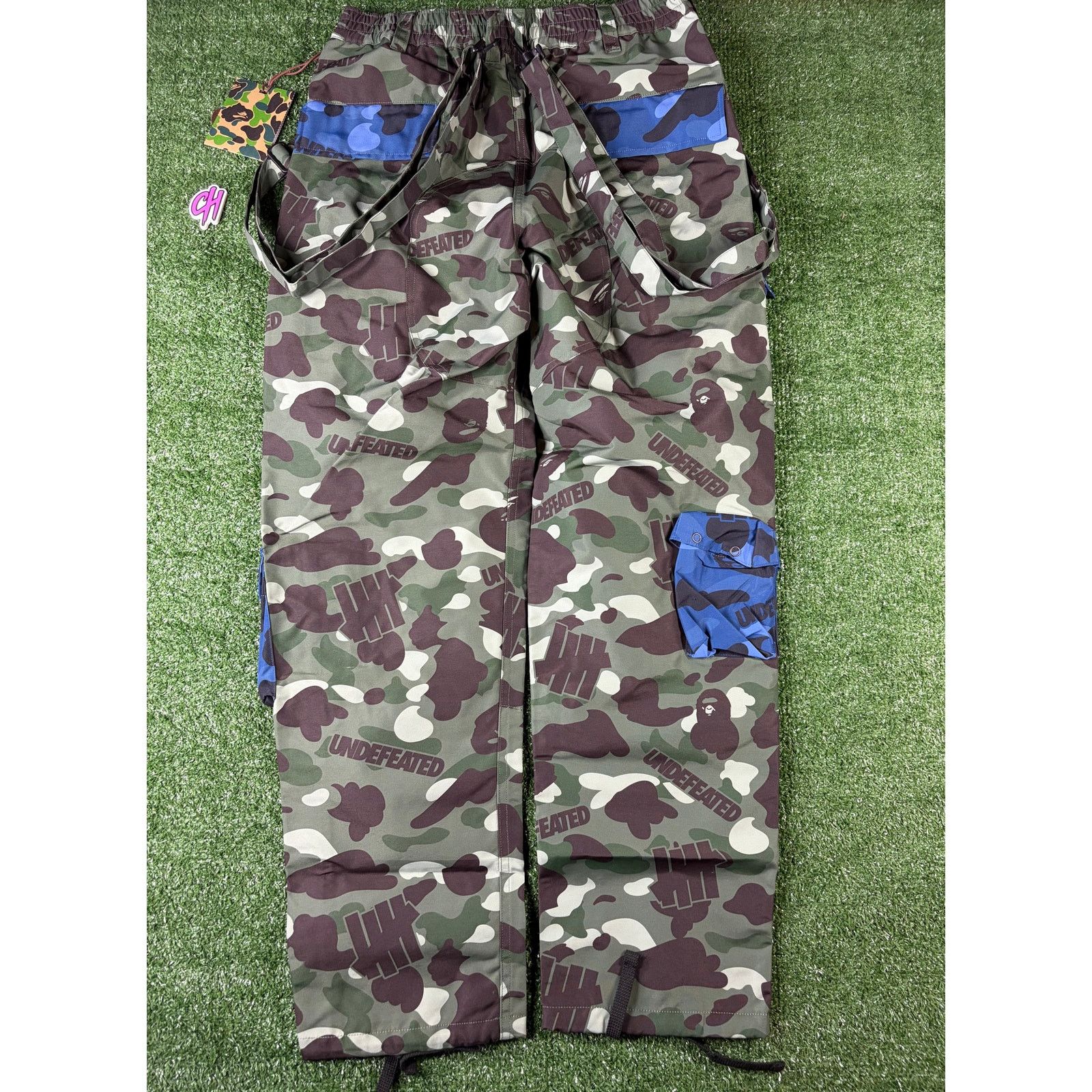 Bape Bape X Undefeated Multi-Pouch Camo Cargo Pants Medium Size US 33 - 5 Thumbnail