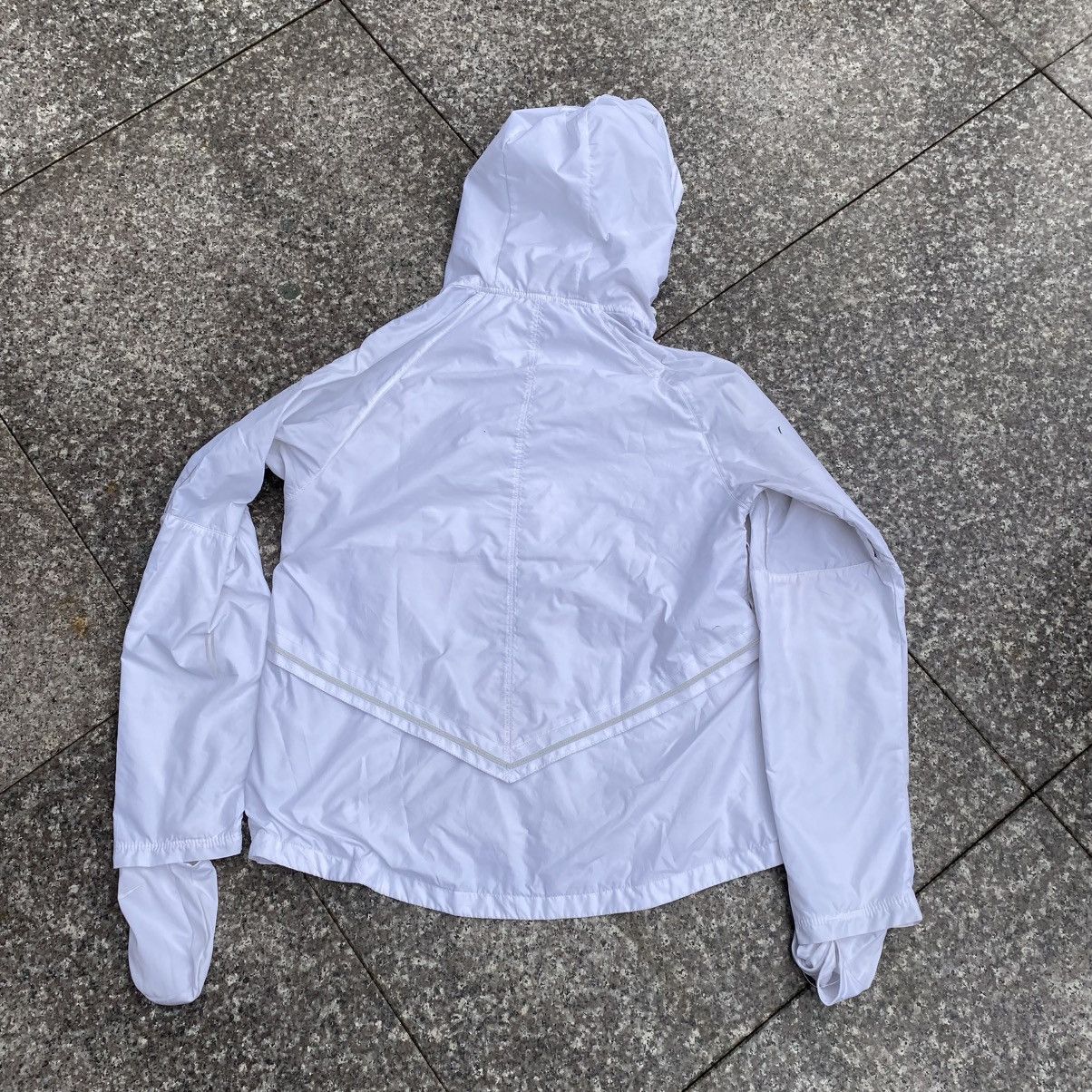 Nike Nike running hoodie jacket Size M / US 6-8 / IT 42-44 - 2 Thumbnail