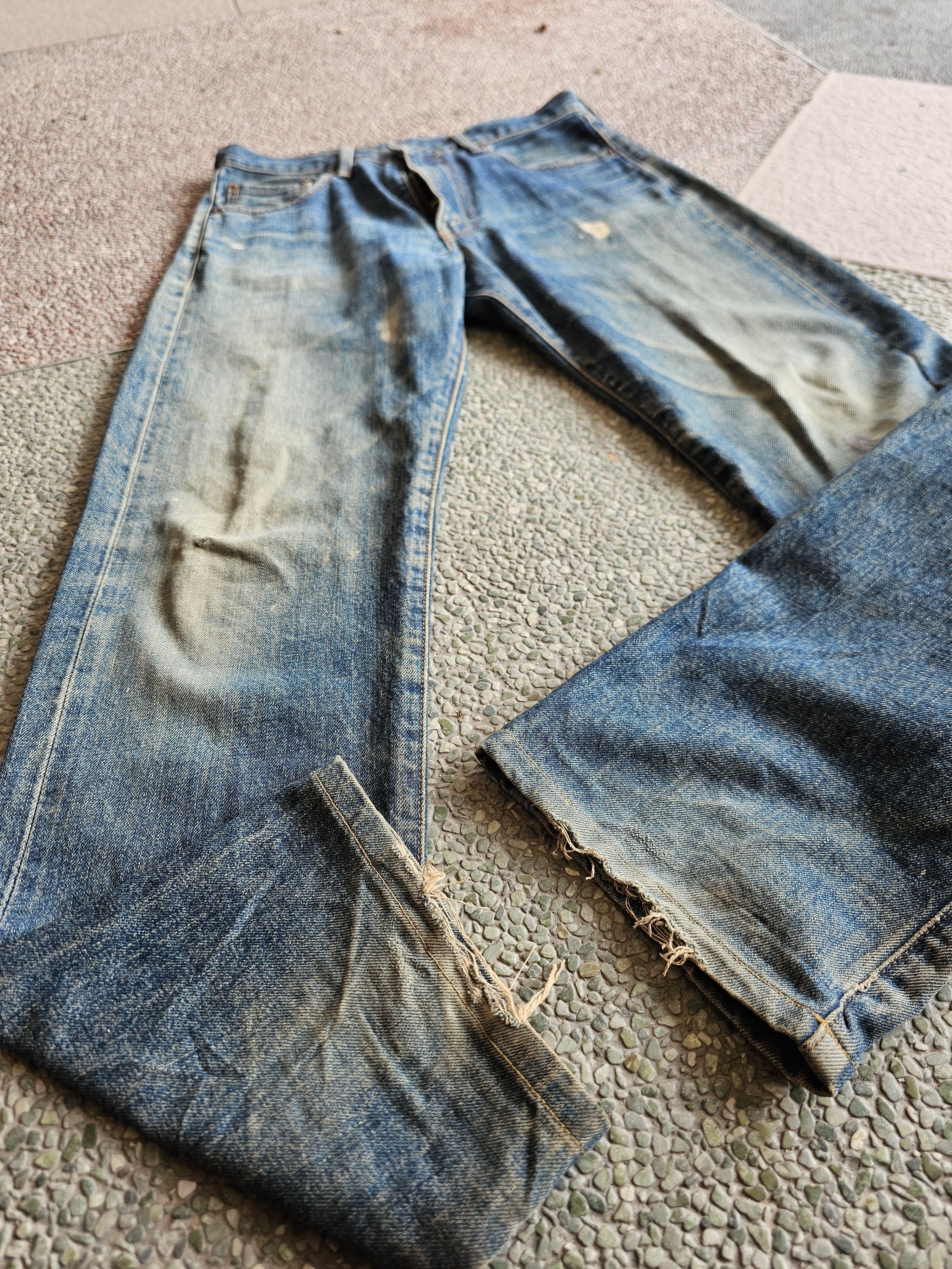 Levi's Vintage Clothing Levi’s 502 Selvedge Jeans - Heavy Fade - Worn Vintage W30 Size US 30 / EU 46 - 4 Thumbnail