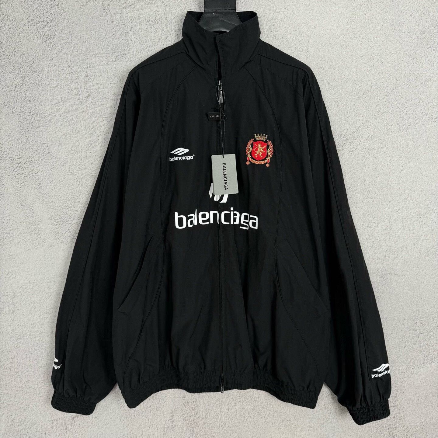 Balenciaga Balenciaga Soccer SS24 Manchester United Printed Zipper St Size US S / EU 44-46 / 1 - 1 Thumbnail