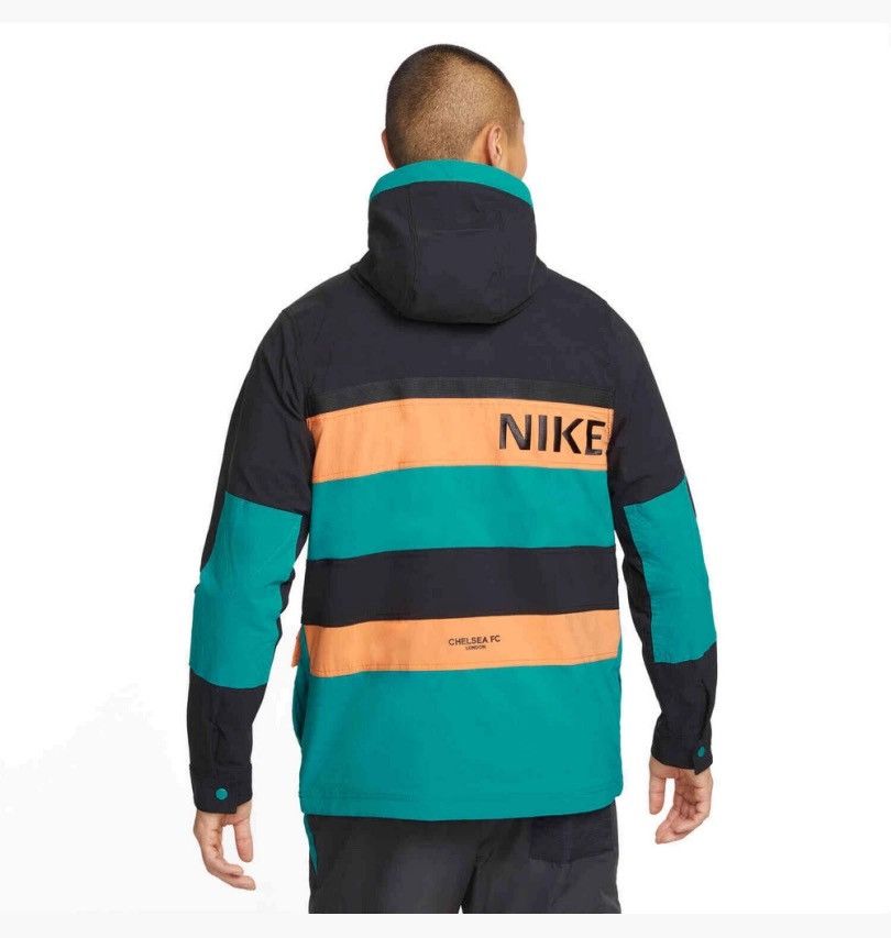 Nike CHELSEA NIKE 2021/2022 WOVEN HOODED FOOTBALL JACKET Size US L / EU 52-54 / 3 - 2 Thumbnail