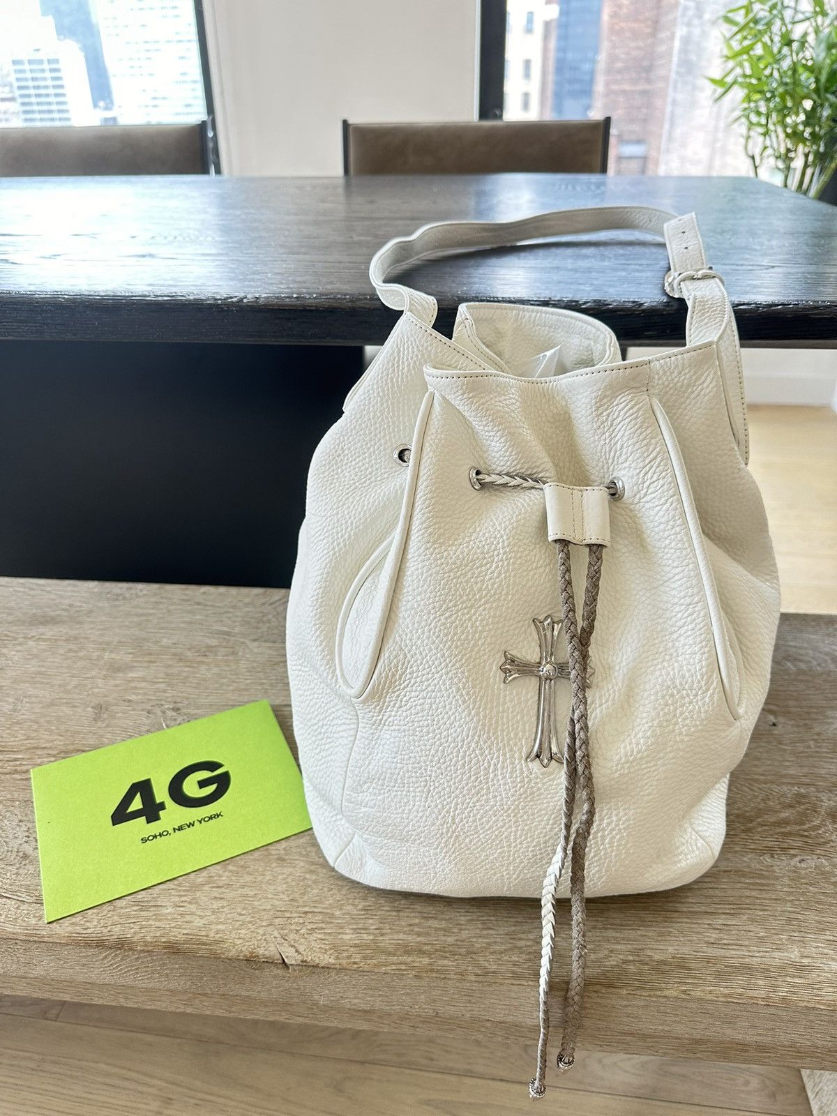 Chrome Hearts CHROME HEARTS XL LARGE WHITE LEAHER HIPPIE TRAVEL BAG Size ONE SIZE - 4 Thumbnail