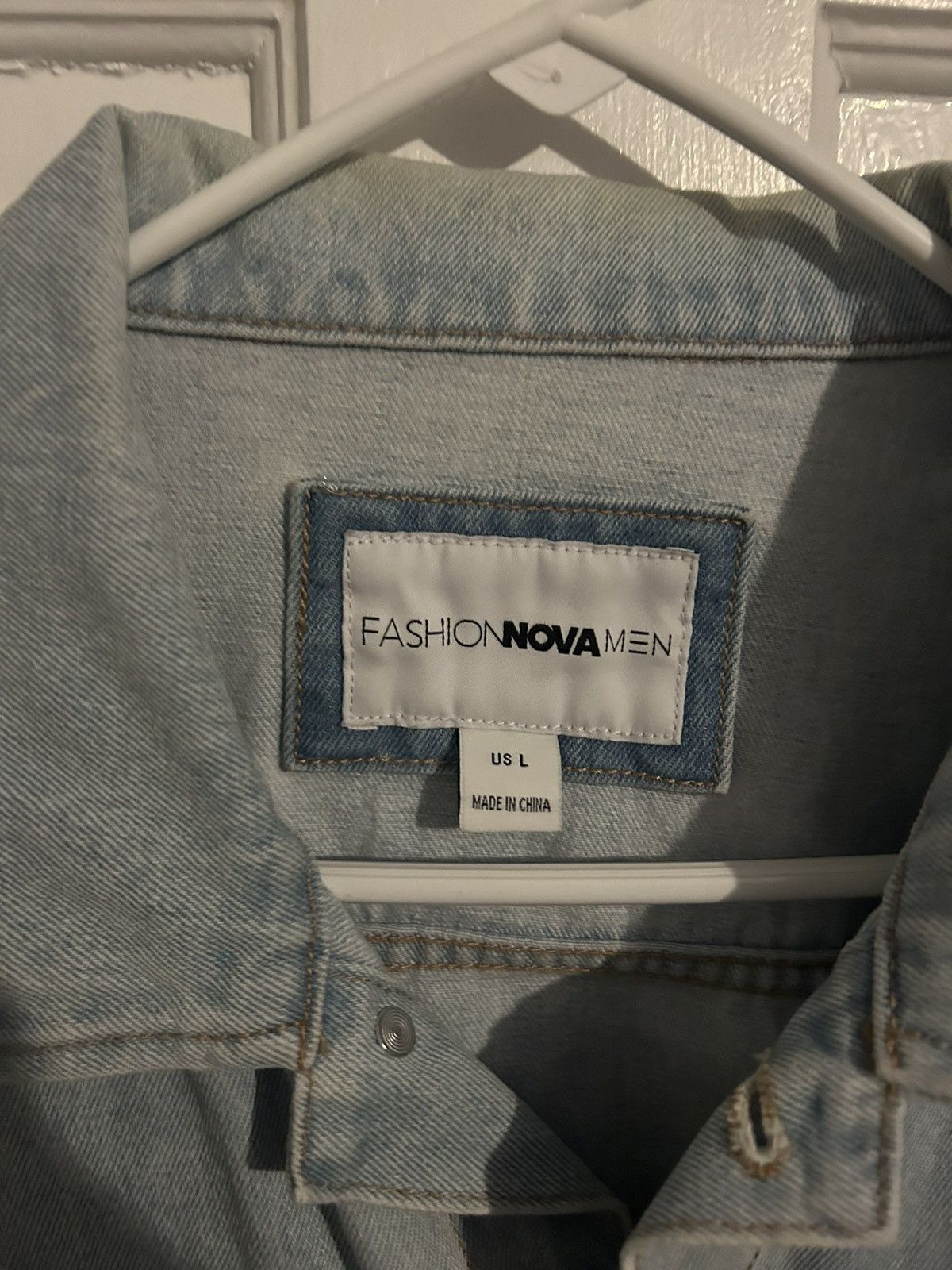 Fashion Nova Light Denim Jacket Size US L / EU 52-54 / 3 - 2 Thumbnail
