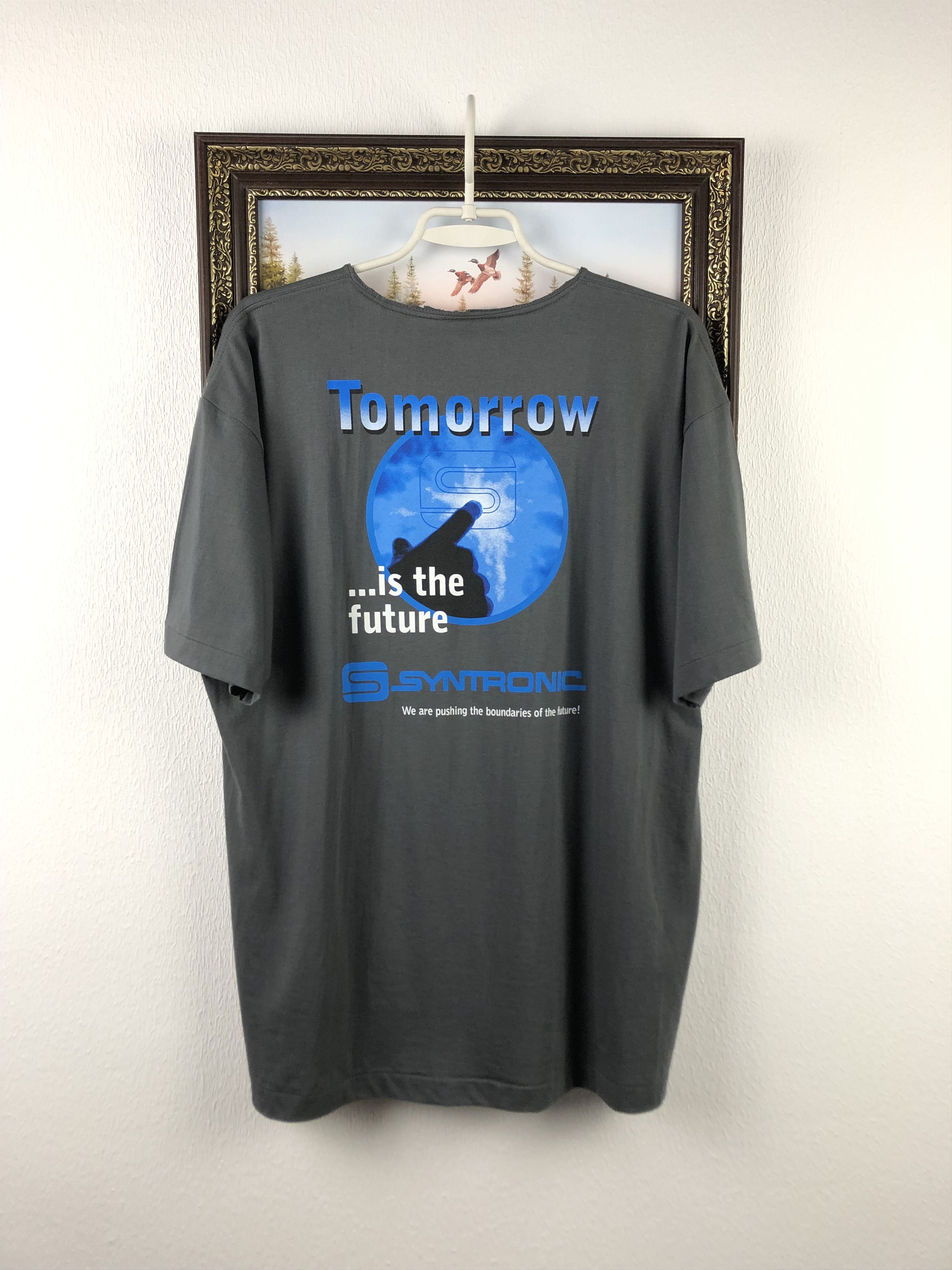 Vintage Vintage Syntronic Tee Design Technology Shirt Windows Apple Size US L / EU 52-54 / 3 - 1 Thumbnail