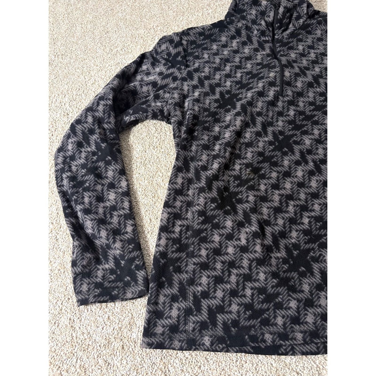 Vintage Columbia Pullover Womens Large Black Quarter Zip Fleece Geometric Mock Neck Size L / US 10 / IT 46 - 2 Thumbnail