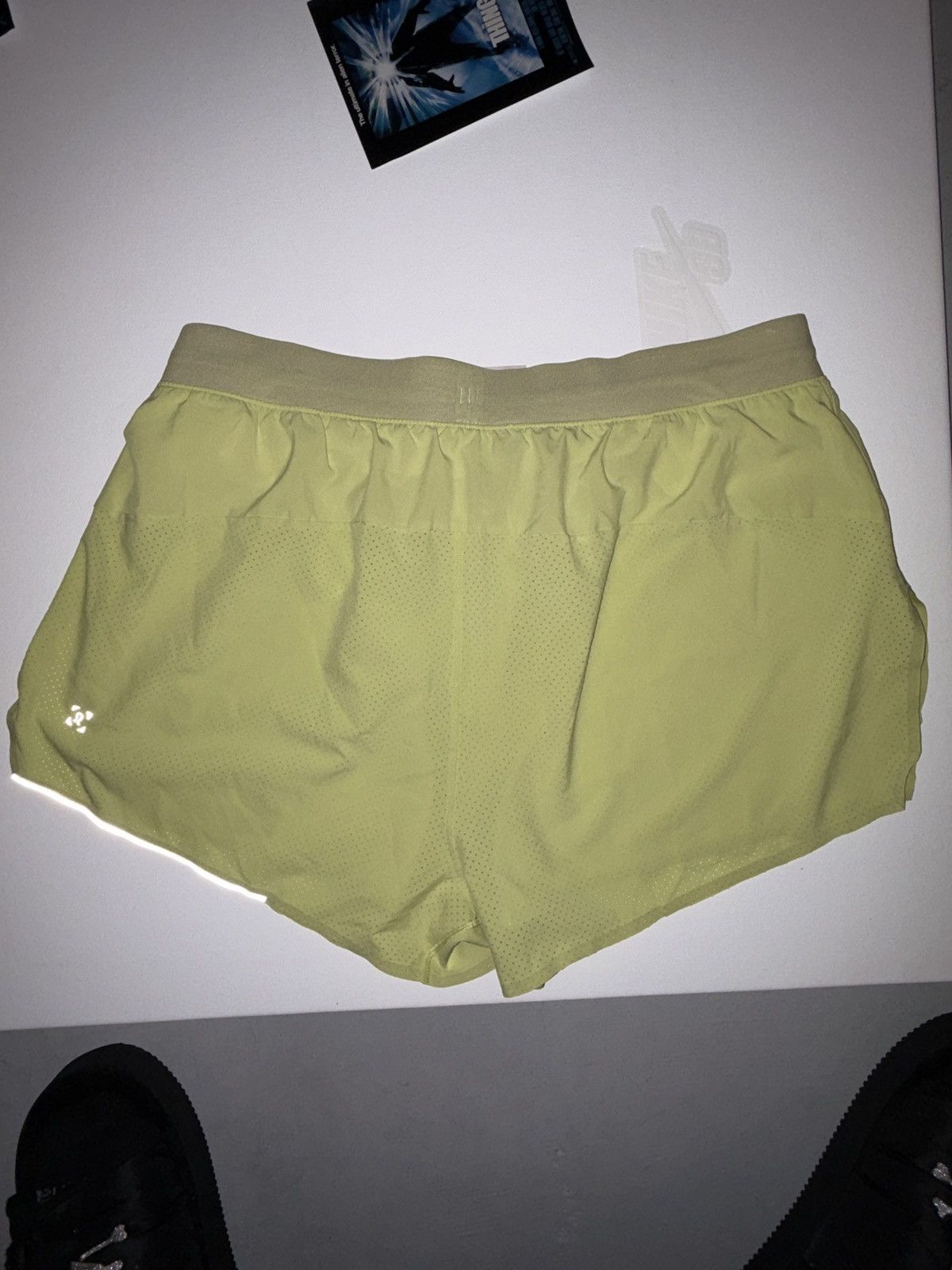 Lululemon Lululemon running shorts Size 28" / US 6 / IT 42 - 2 Thumbnail