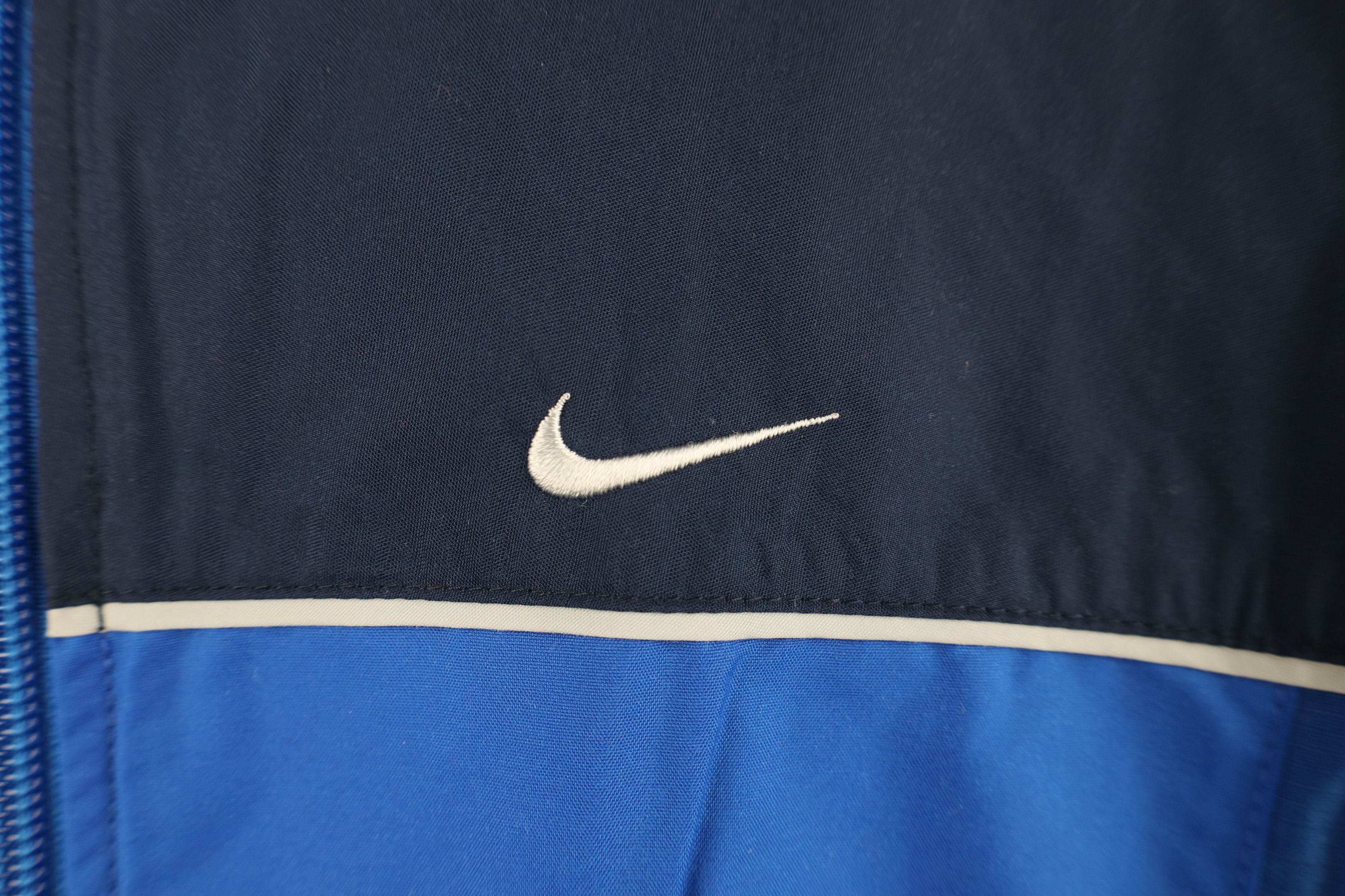Nike Vintage Y2K Nike Scott Mini Swoosh Soccer Windbreaker Jacket Size US S / EU 44-46 / 1 - 4 Thumbnail