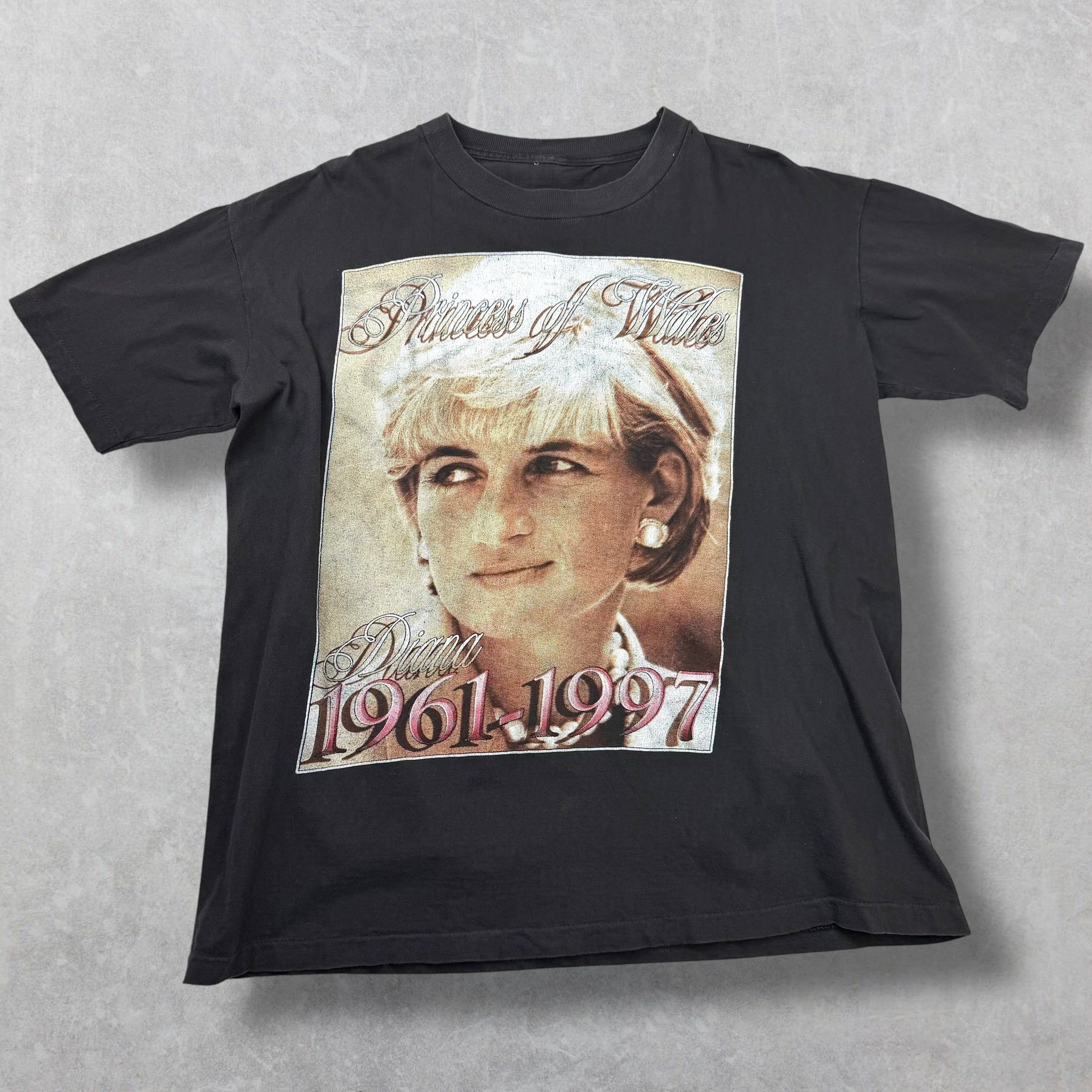 Vintage Vintage 1990's Princess Diana Memorial Tee XL Size US XL / EU 56 / 4 - 1 Thumbnail
