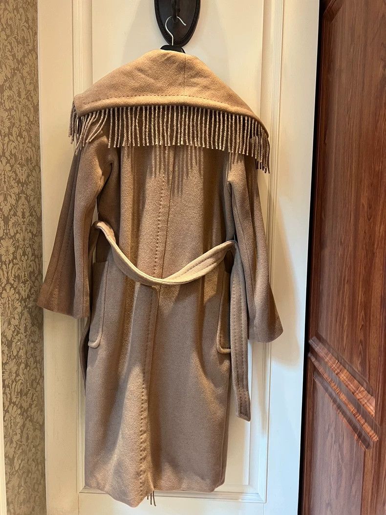 Max Mara Max Mara Fringed coat Size L / US 10 / IT 46 - 2 Thumbnail