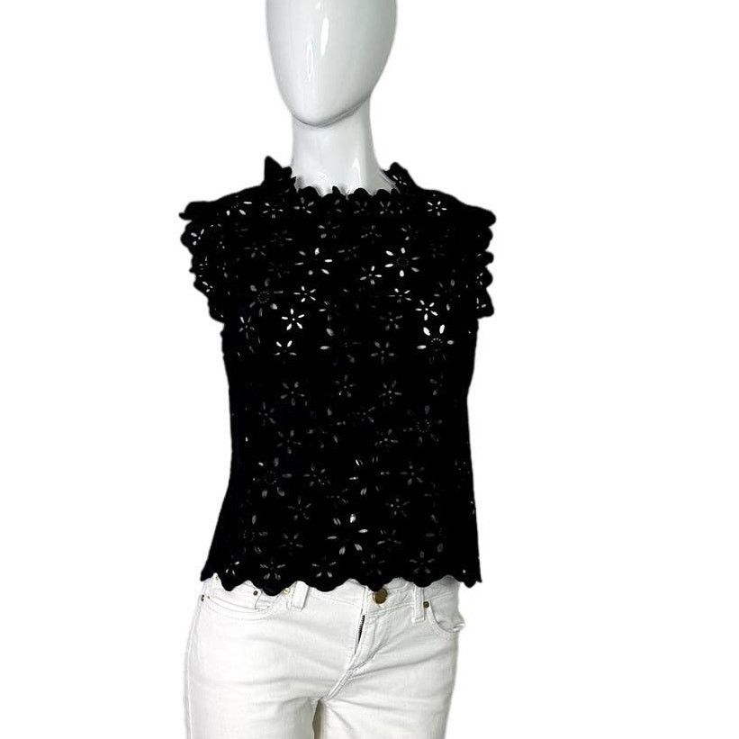 Kate Spade Kate Spade Daisy Eyelet Top size 2 Black Size XS / US 0-2 / IT 36-38 - 1 Thumbnail