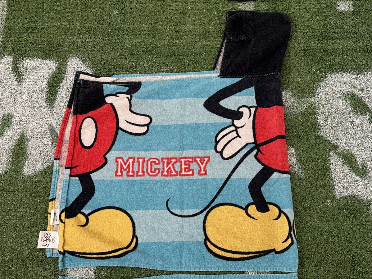 Disney 00's Mickey Mouse Beach Towel Size US XXS / EU 40 - 2 Thumbnail