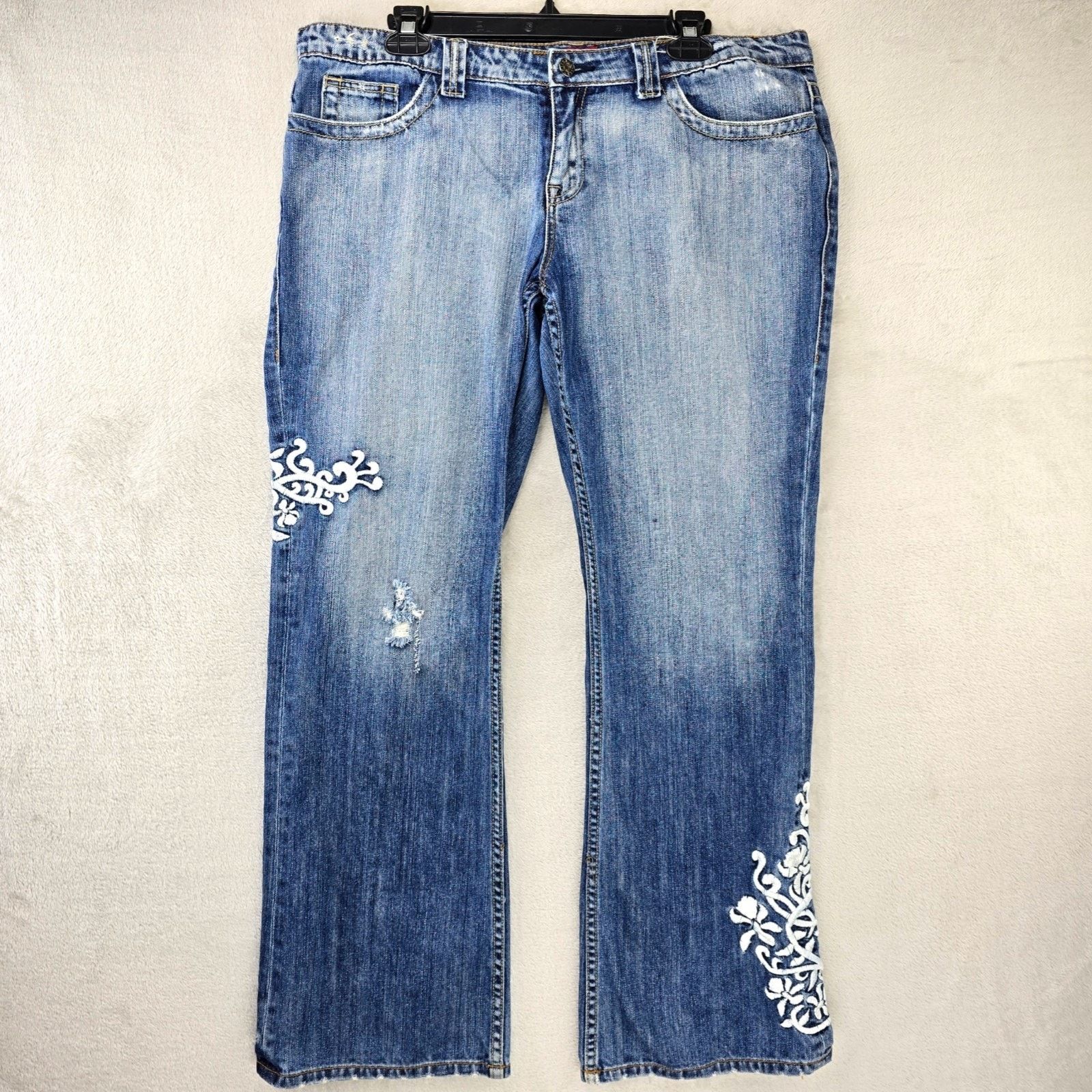 Guess Vtg Guess USA Jeans 34 (Fits 38x30) Embroidered Distressed Size 38" / US 16 / IT 52 - 1 Thumbnail