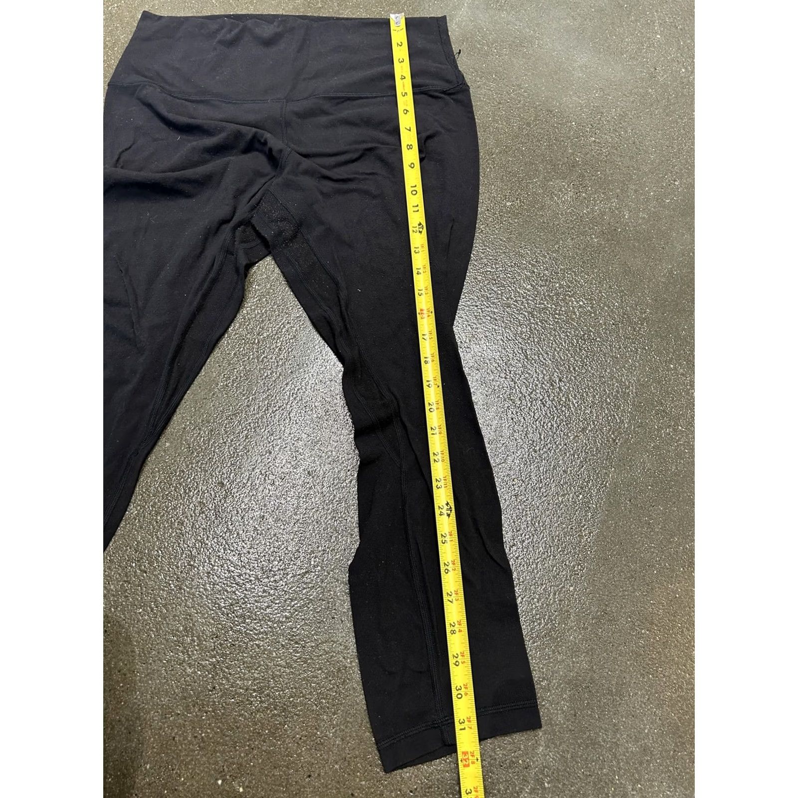 Lululemon VINTAGE Lululemon Pants Womens Medium Black High Rise Ankle Leggings Yoga Gym Athletic Size 24" / US 00 / IT 34 - 5 Thumbnail