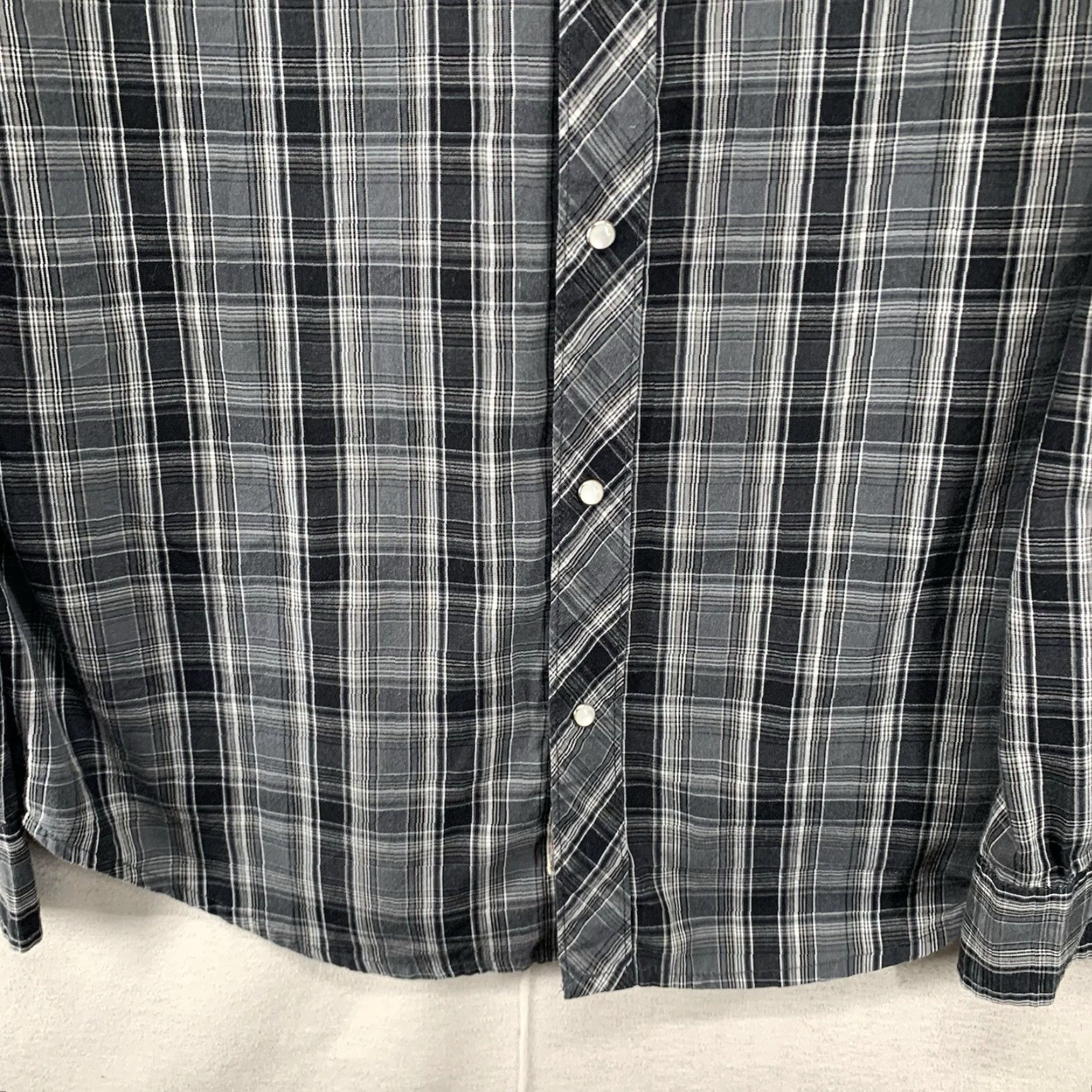 Levi's Levi's Men's Western Plaid Shirt Long Sleeve Casual Button-Up Large Black Gray Cotton Blend Size US L / EU 52-54 / 3 - 6 Thumbnail