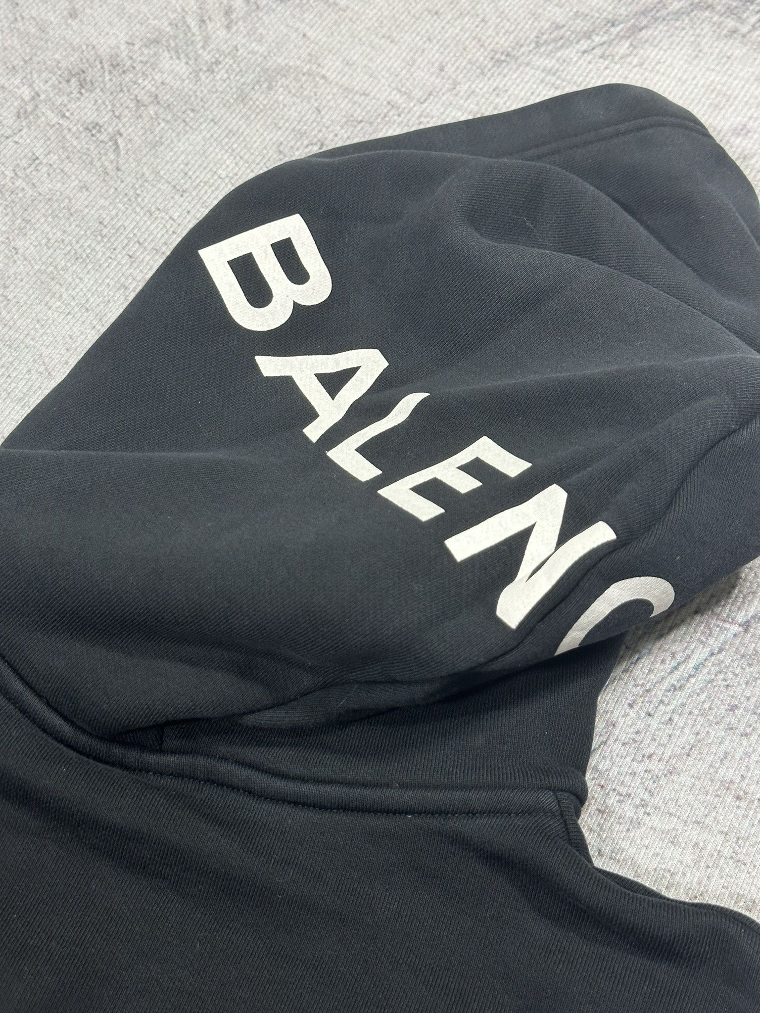 Balenciaga Balenciaga Sweatshirt Hood Logo Print Black Hoodie Size US XS / EU 42 / 0 - 9 Thumbnail