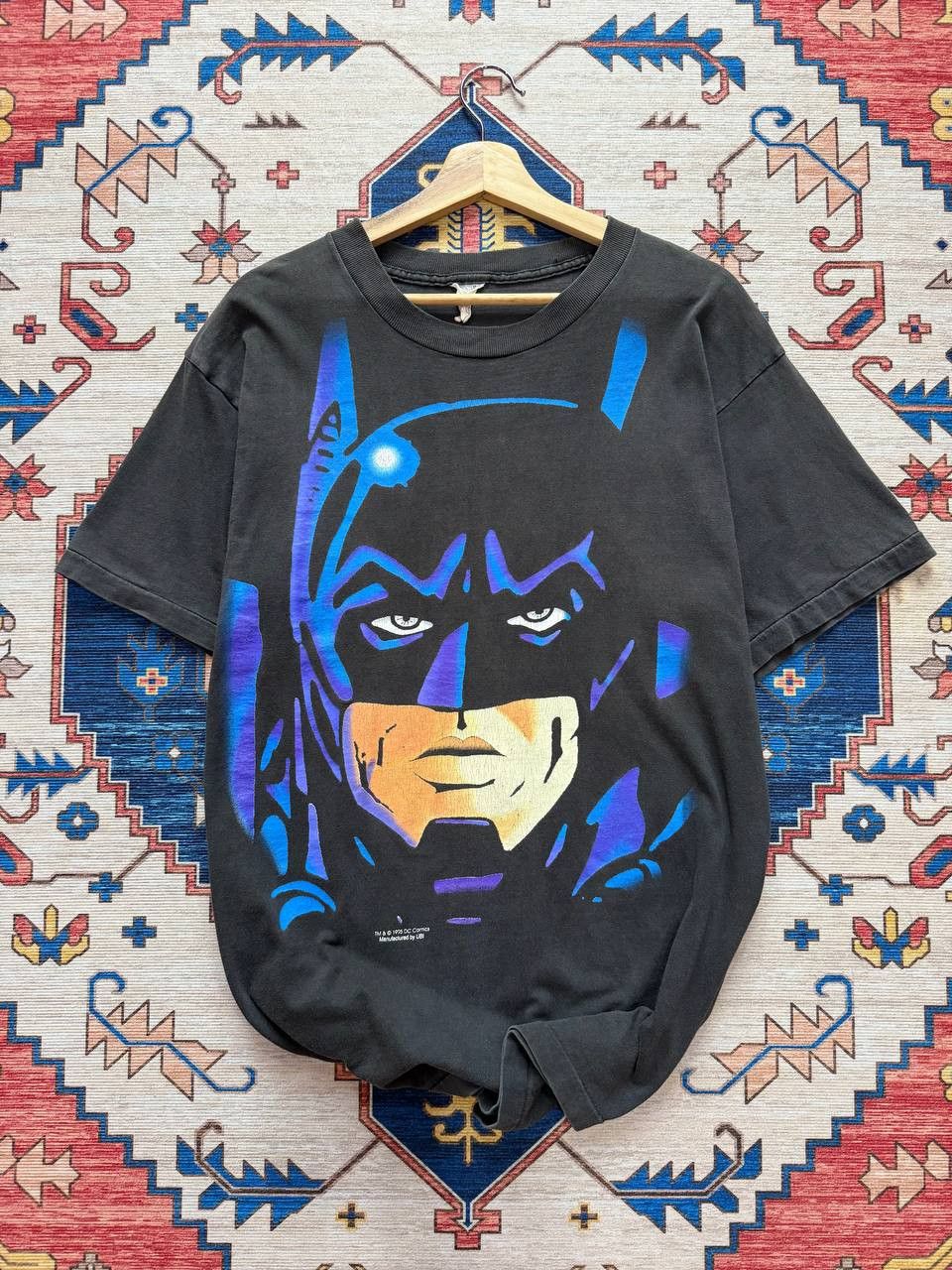 Vintage Very Rare Vintage 90s Batman Big Head Tshirt Size US L / EU 52-54 / 3 - 1 Thumbnail