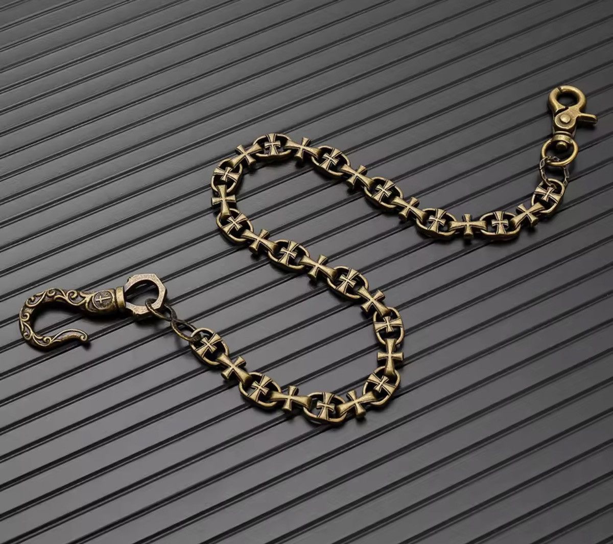 Jewelry GOTHIC Cross Link Wallet Chain Size ONE SIZE - 1 Thumbnail