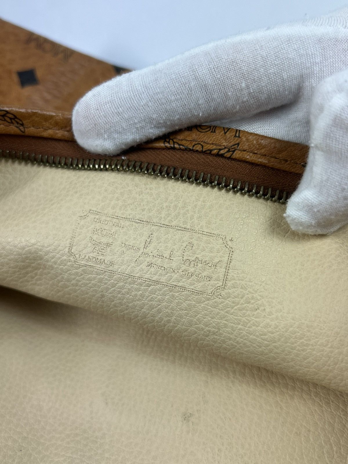 MCM MCM Cognac Leather Clutch Bag Size ONE SIZE - 7 Thumbnail