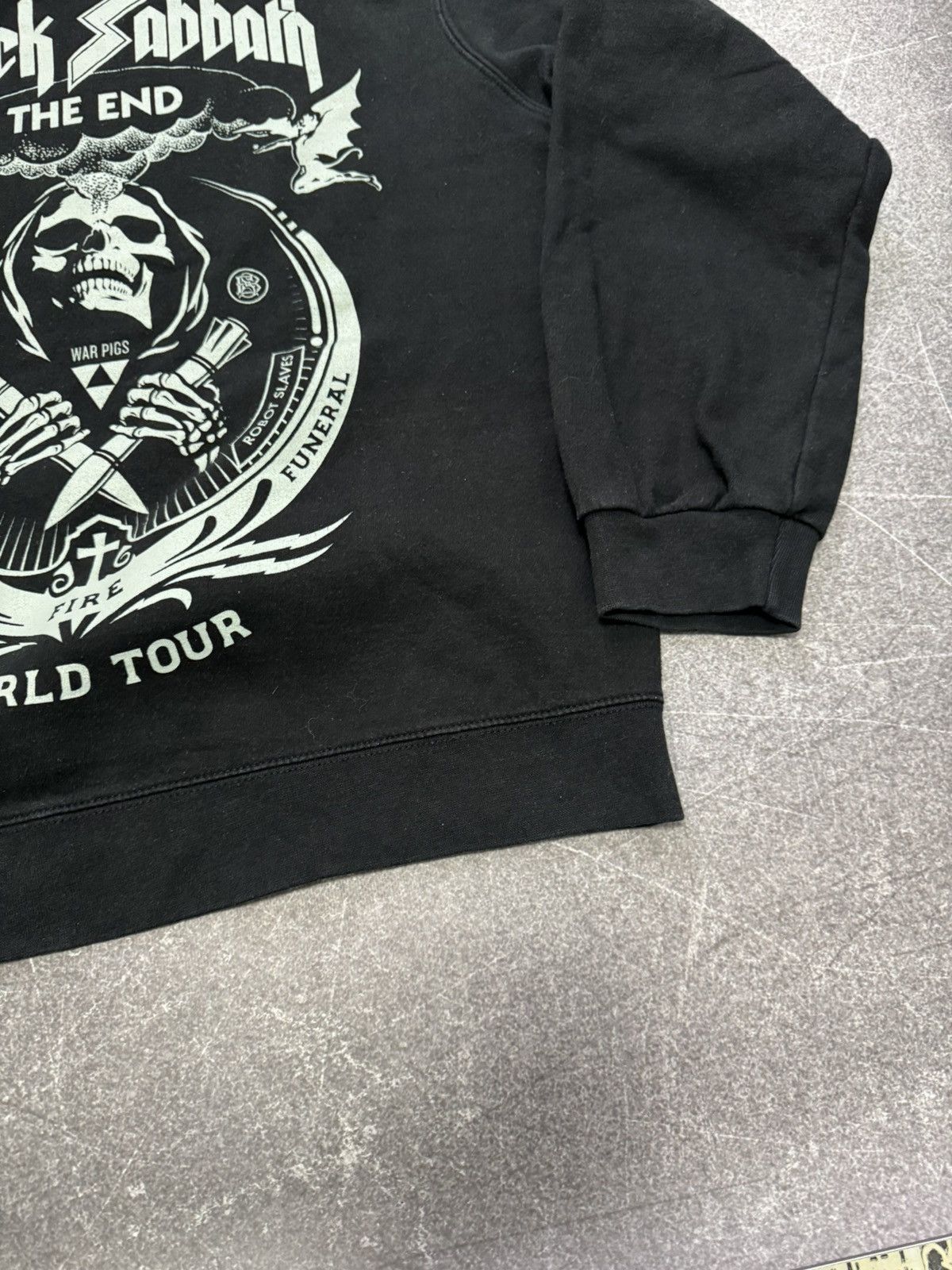 Ozzy Osbourne Vintage Ozzy Osbourne Black Sabbath hoodie Size US XL / EU 56 / 4 - 16 Thumbnail