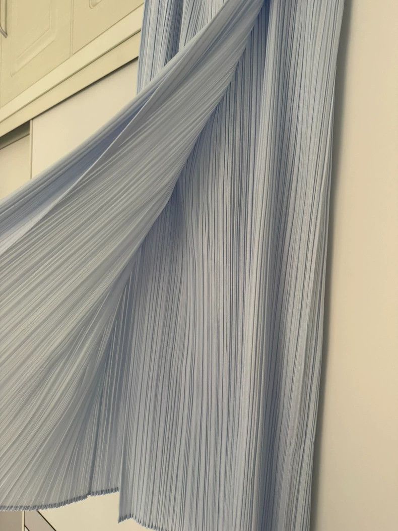 Issey Miyake Issey Miyake size:3 Grey pleated skirt Size 31" - 2 Thumbnail