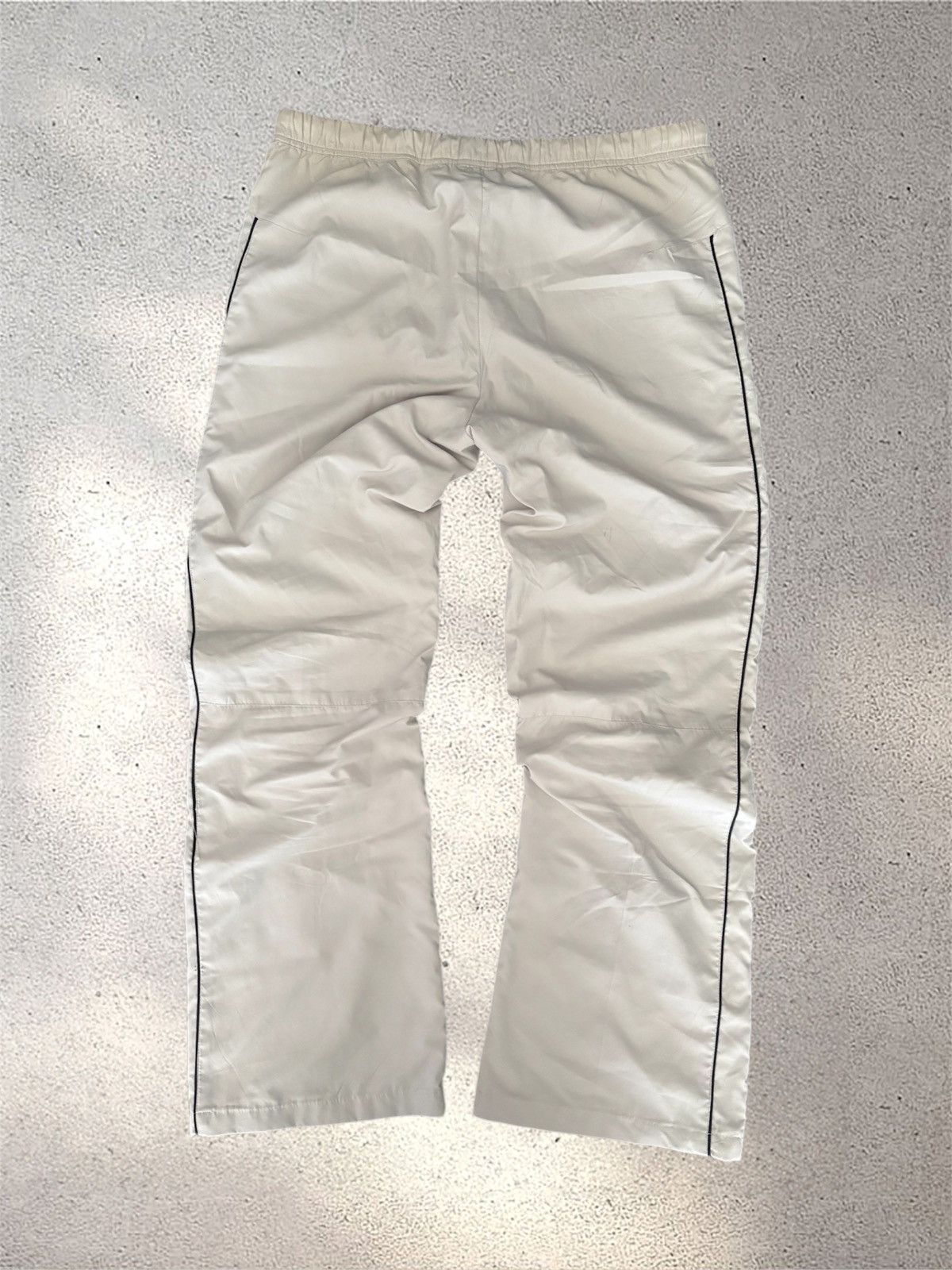 Nike × Vintage Nike Vintage Trackpants Open Leg Size L Beige (2000er, Y2K) Size US 40 / EU 56 - 3 Thumbnail