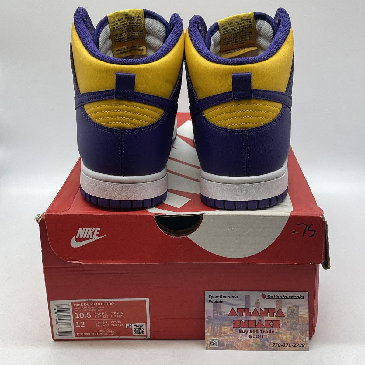 Nike Dunk high lakers Size US 10.5 / EU 43-44 - 3 Thumbnail
