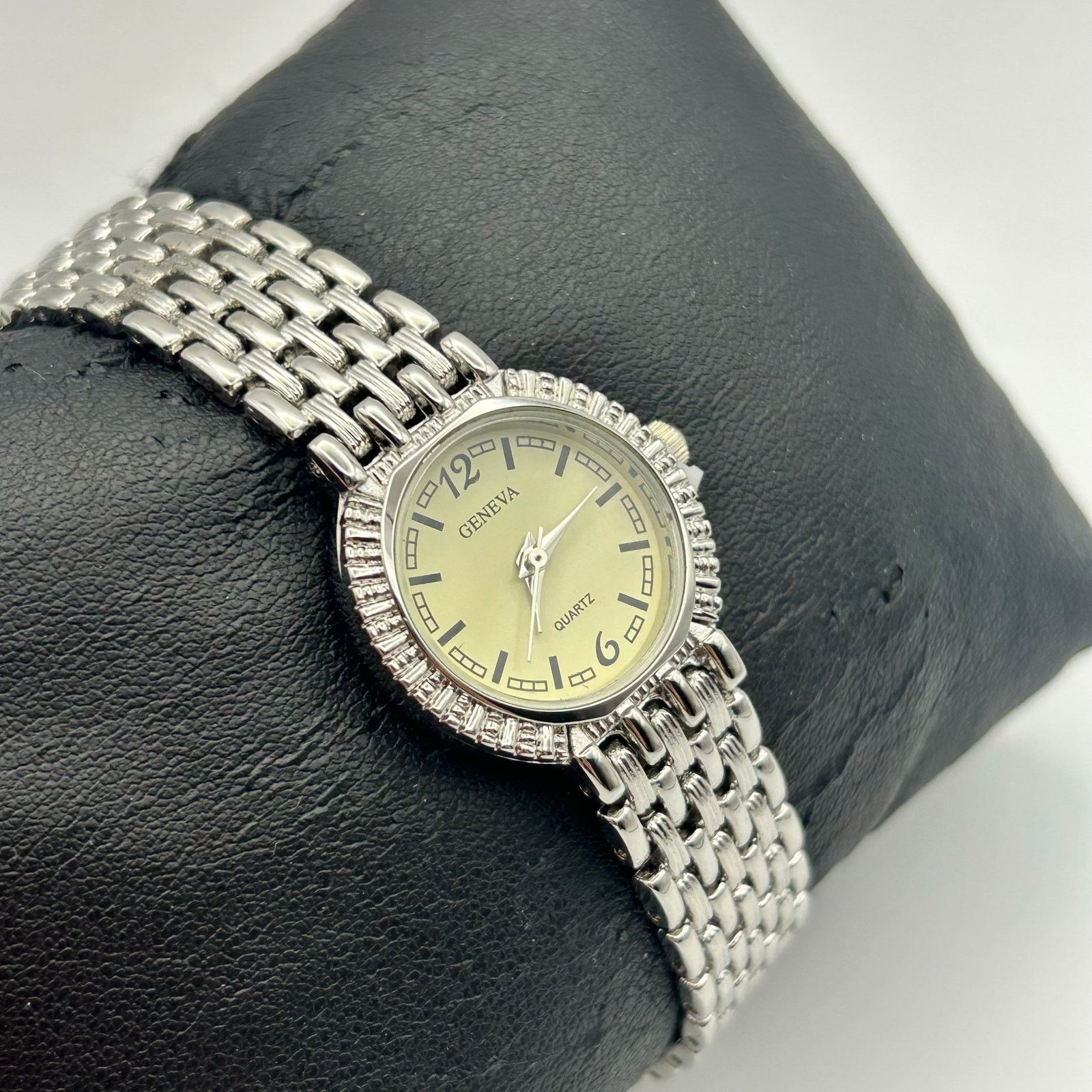 Geneva Geneva Women's Watch Silver Tone Two Tone Gold Dial Quartz Size ONE SIZE - 3 Thumbnail