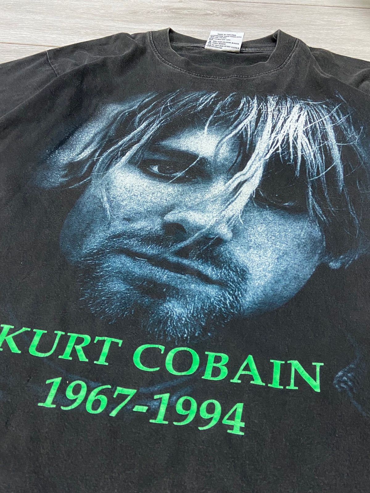Nirvana Vintage Kurt Cobain 1967-1994 single Nirvana Black Band Tee Size US L / EU 52-54 / 3 - 3 Thumbnail