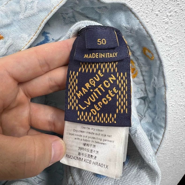 Louis Vuitton Louis Vuitton Full print denim jacket Size US M / EU 48-50 / 2 - 7 Thumbnail
