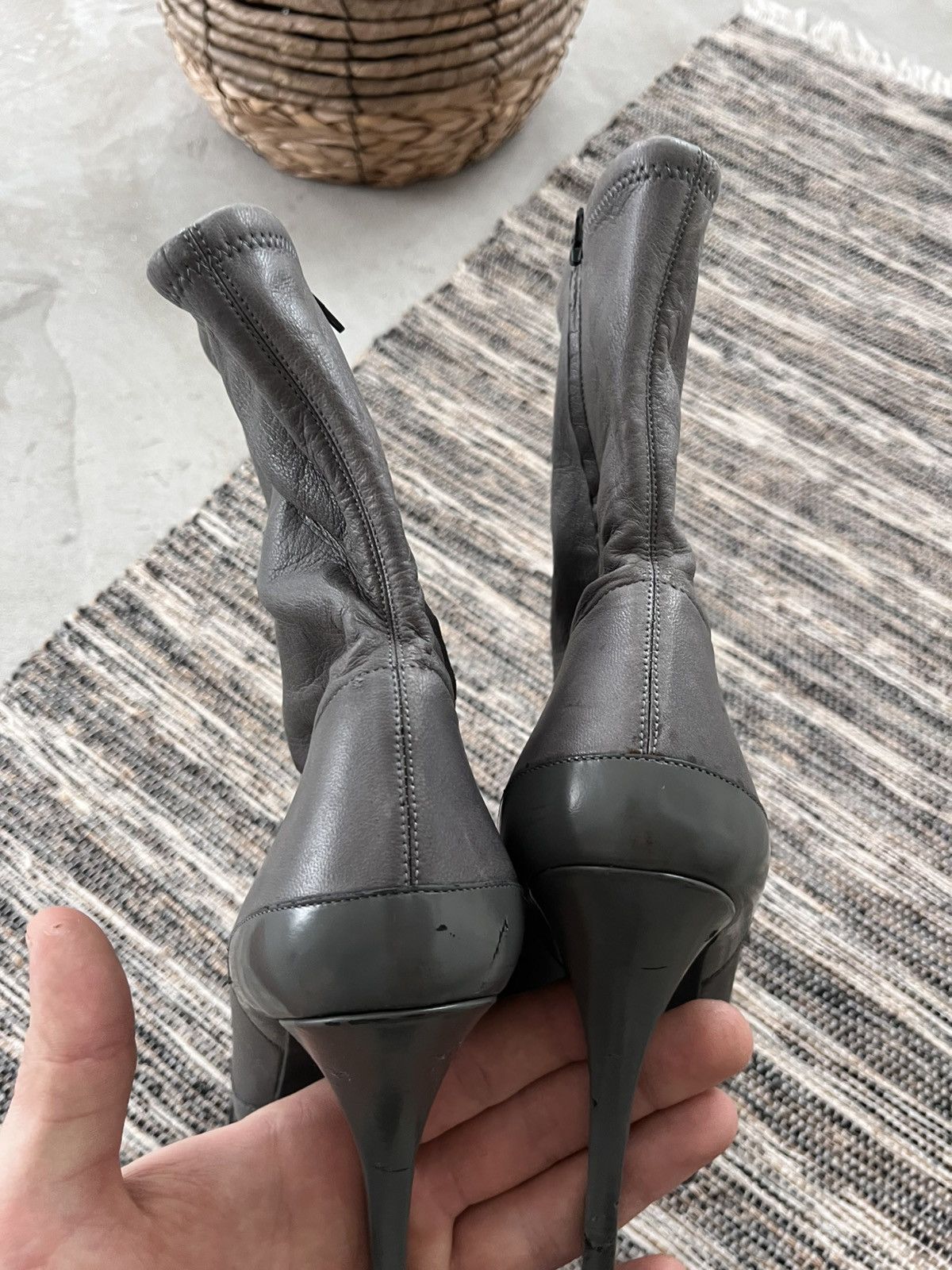 Gucci Rare Gucci Wimbledon Grey Leather Platform Ankle Heels Boots Size US 8.5 / IT 38.5 - 16 Thumbnail