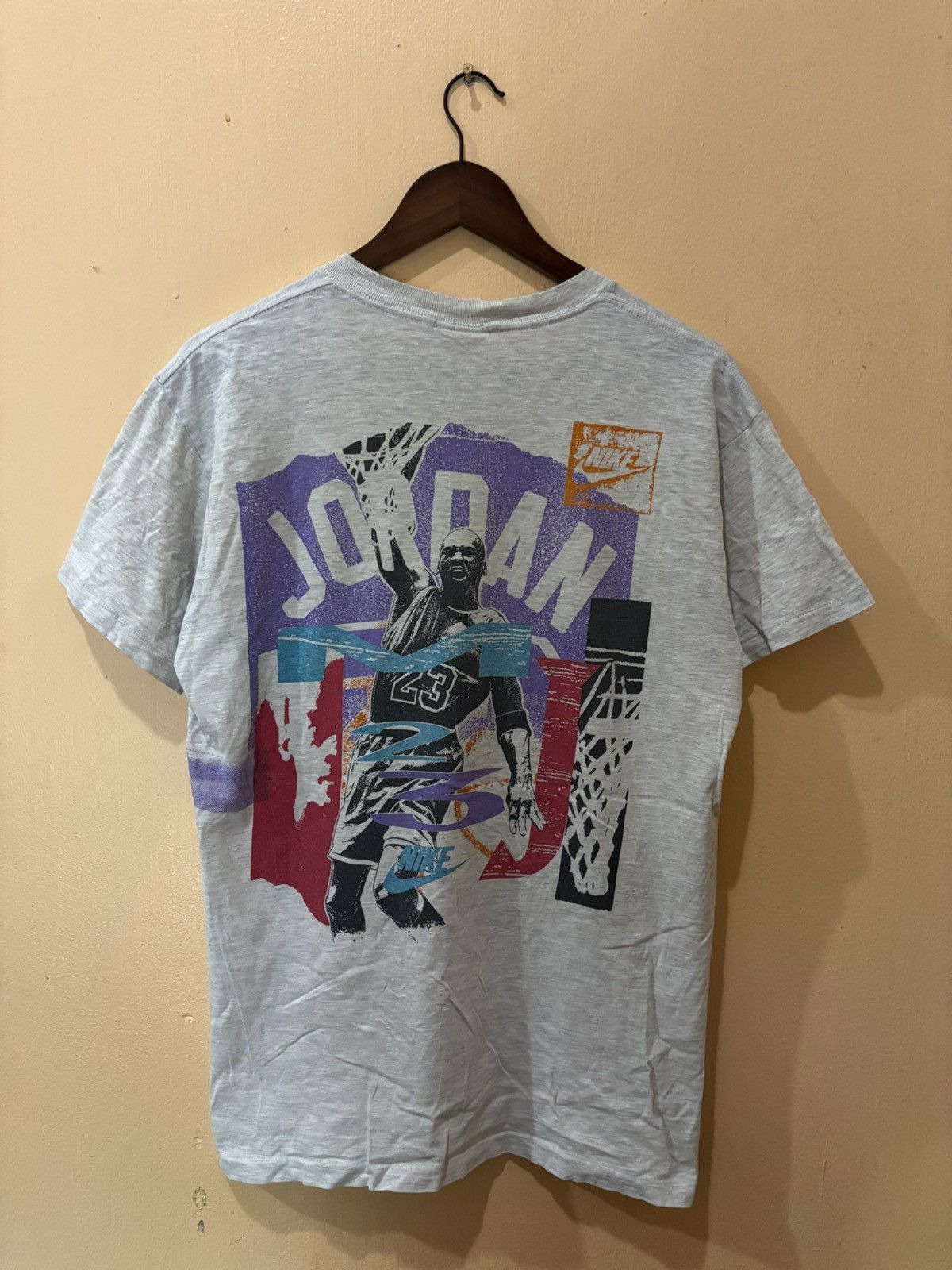 Nike Vintage 90’s Nike Michael Jordan Tshirt Size US M / EU 48-50 / 2 - 1 Thumbnail