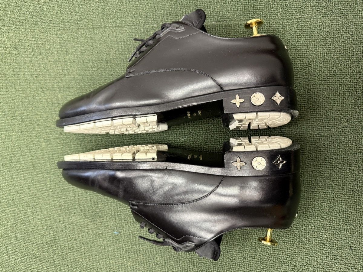 Louis Vuitton Louis Vuitton black leather monogram lace up shoes 7 Size US 7 / EU 40 - 4 Thumbnail