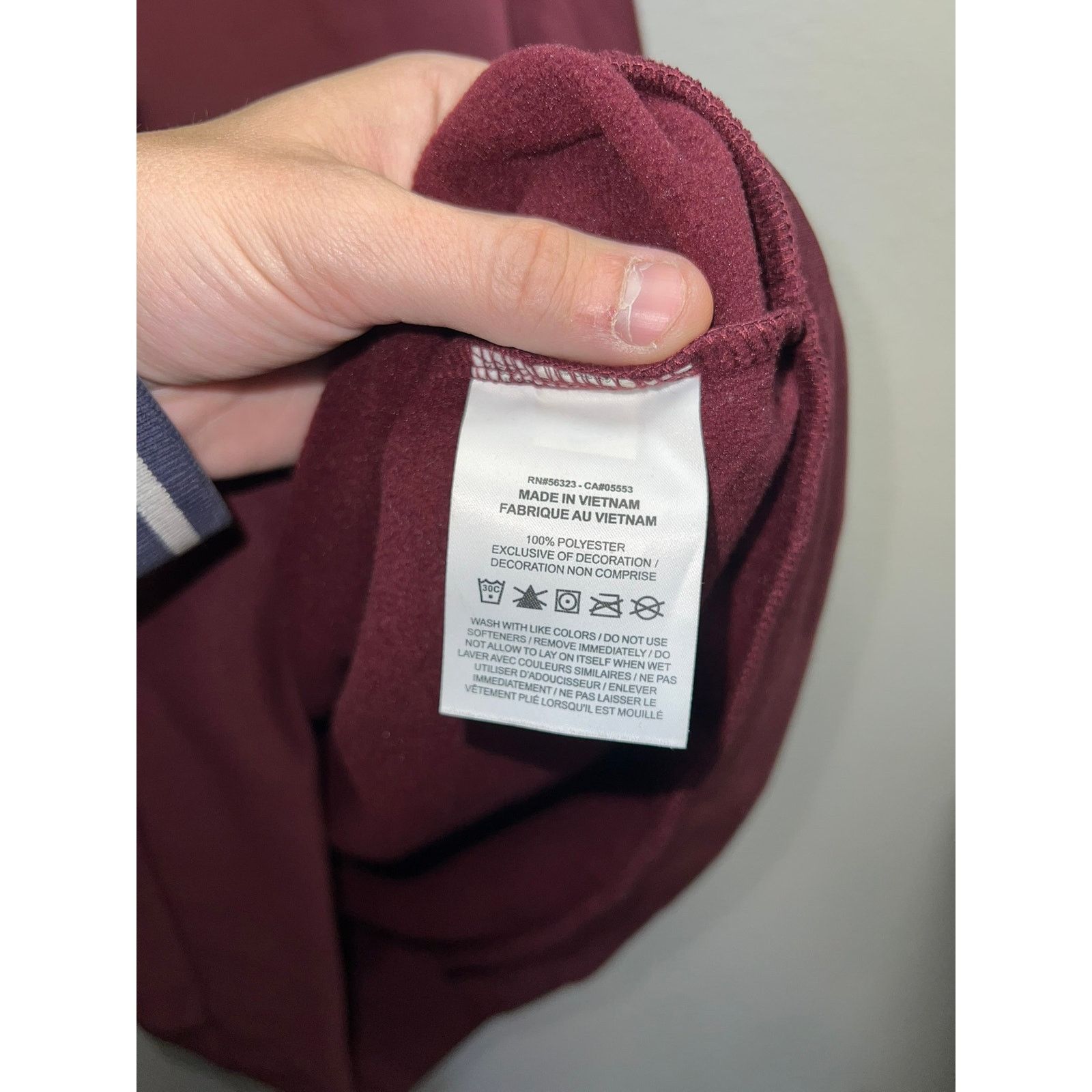 Vintage Nike Therma Fit Hoodie Training Dri Fit Maroon Red XL Size US XL / EU 56 / 4 - 6 Thumbnail