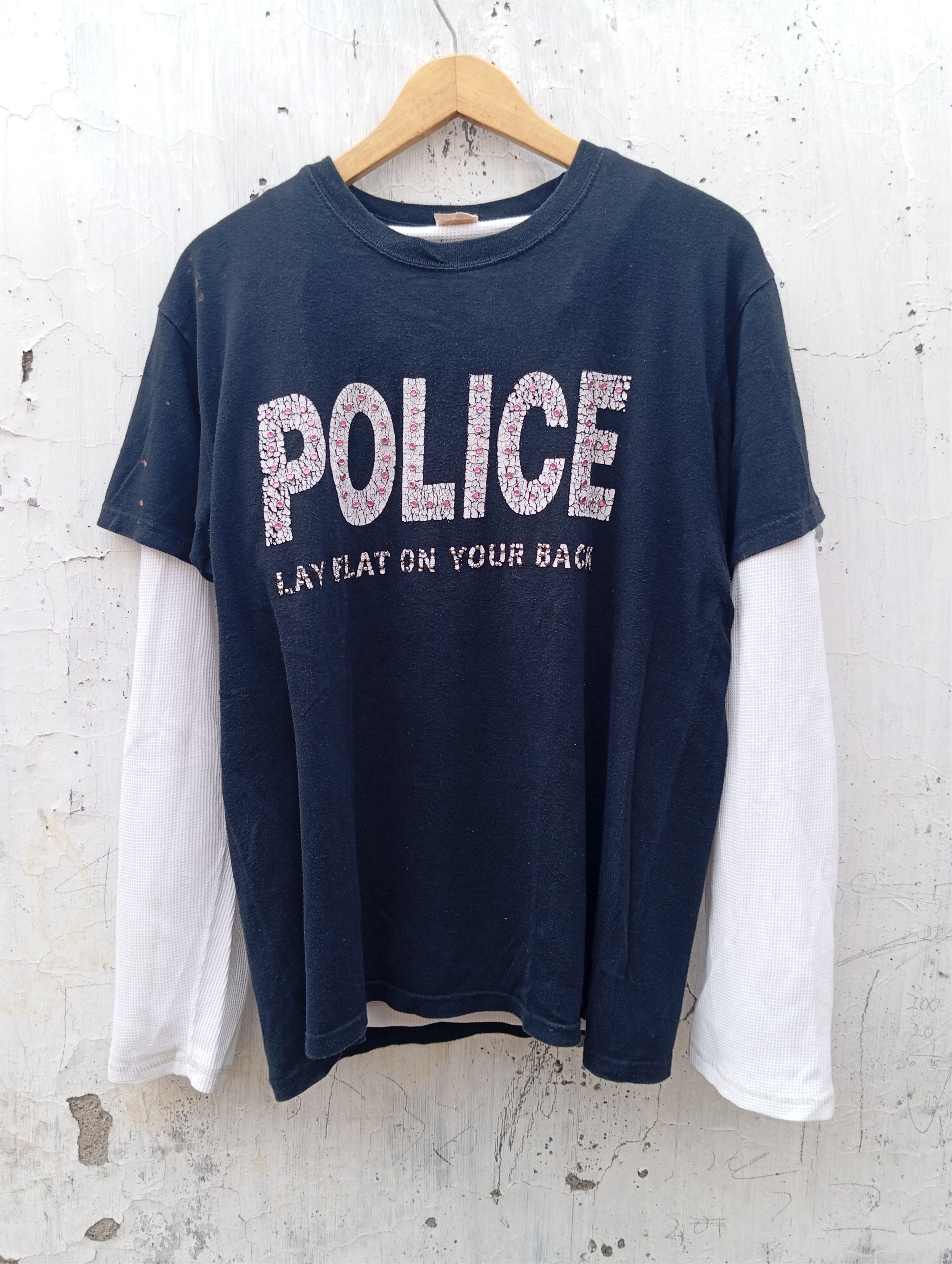 Vintage Vintage y2k police tee Size US M / EU 48-50 / 2 - 8 Thumbnail