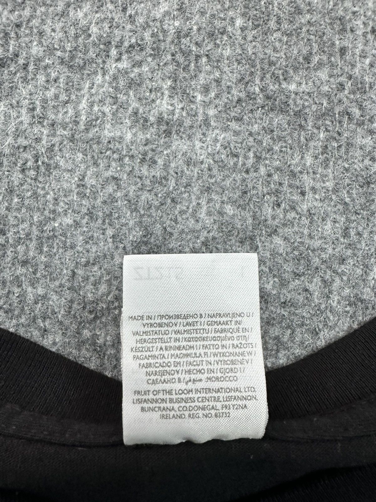 Russell Athletic T-shirt Russell arctic ops season big print Size US L / EU 52-54 / 3 - 5 Thumbnail
