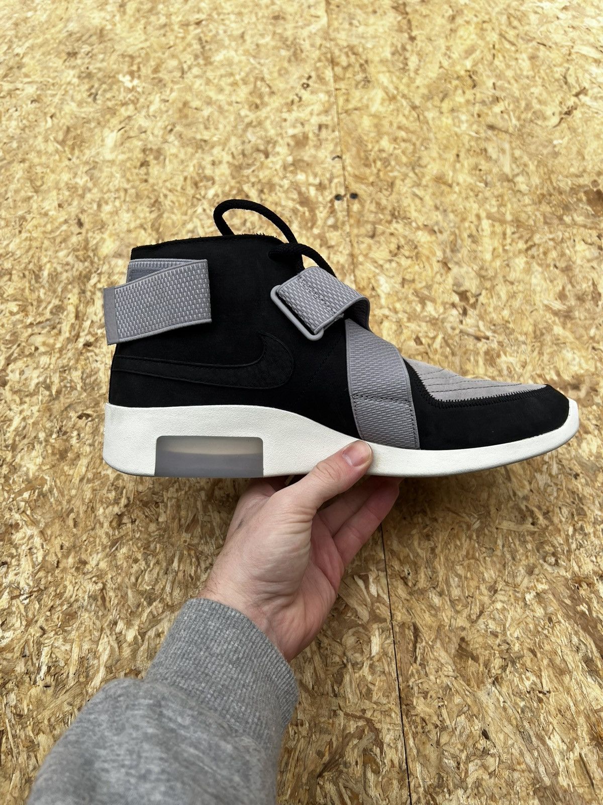 Fear of God × Nike Nike Fear of God Raid Size US 10 / EU 43 - 6 Thumbnail