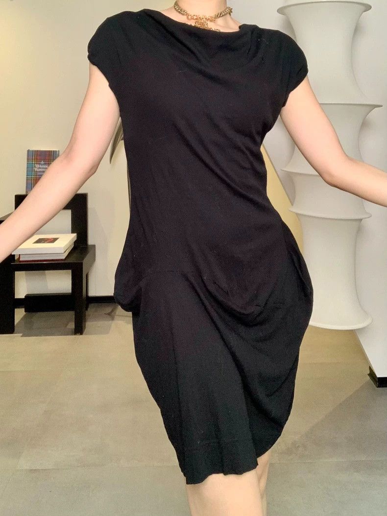 Vivienne Westwood Vivienne Westwood size2 Black T-shirt dress Size M / US 6-8 / IT 42-44 - 3 Thumbnail