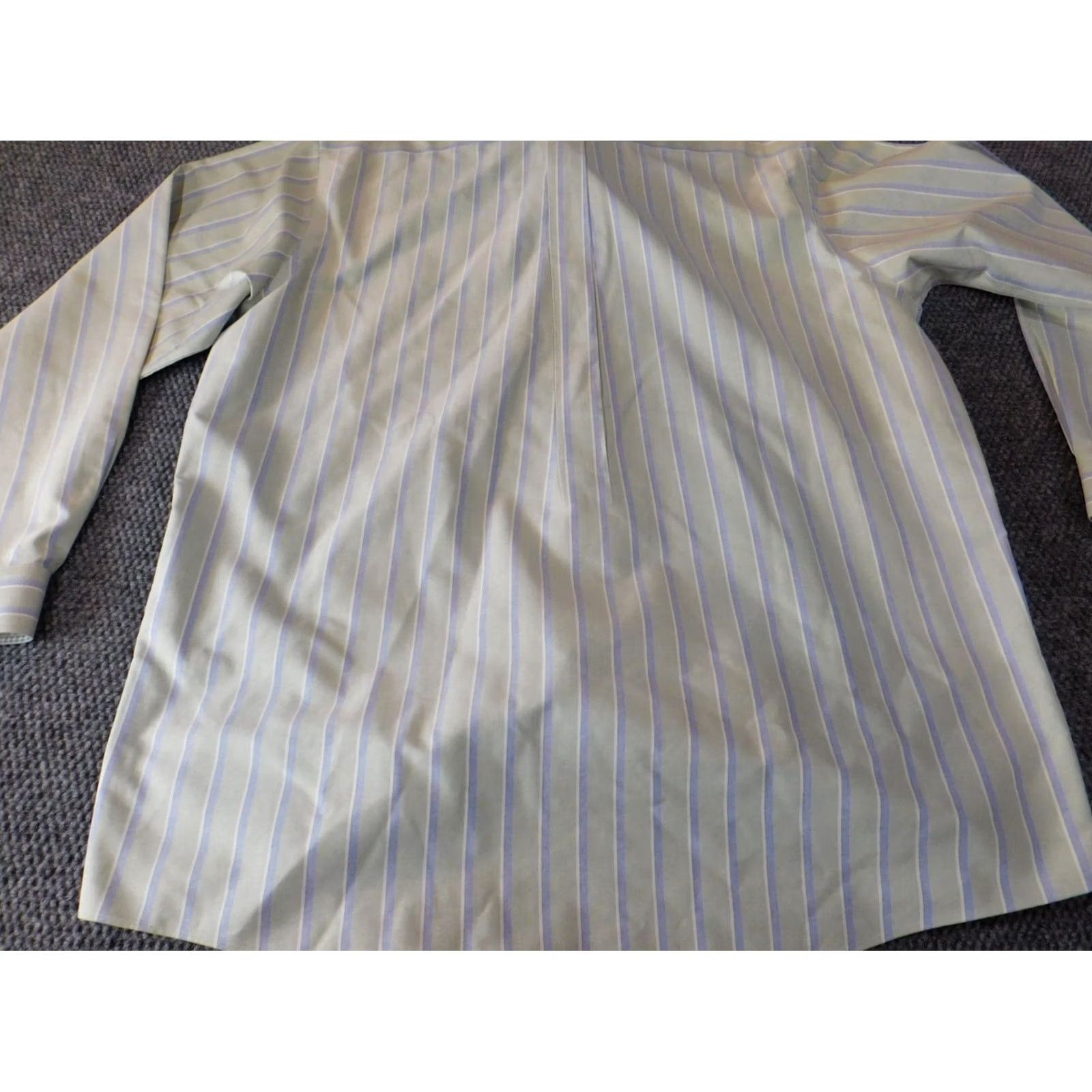 Vintage L.L. Bean Dress Shirt Men 18 Green Striped Wrinkle Resistant Button Down Collar Shirt Regular Men Mens Vintage: No Size 48R - 7 Thumbnail