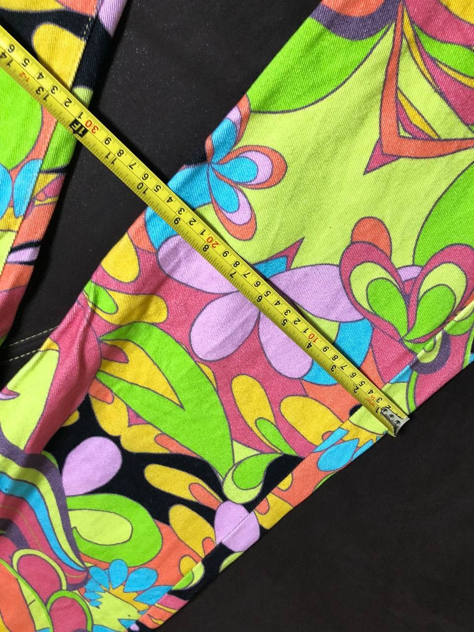 Jaded London Jaded London Tattoo Slouchy Fit Jeans Multicoloured print Size 28" / US 6 / IT 42 - 7 Thumbnail