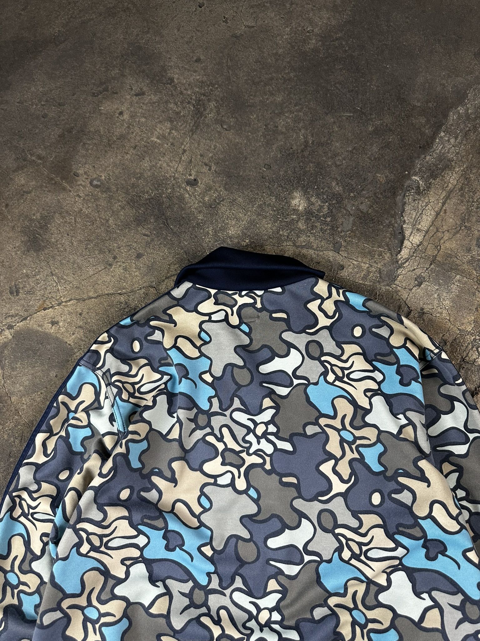 Adidas 00s Vintage Adidas Floral Abstract Zip Tracksuit Size US L / EU 52-54 / 3 - 8 Thumbnail