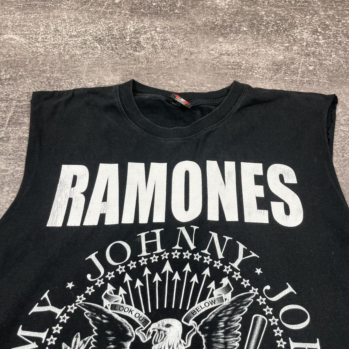 Band Tees VIntage Ramones Sleeveless Tee Size US L / EU 52-54 / 3 - 2 Thumbnail