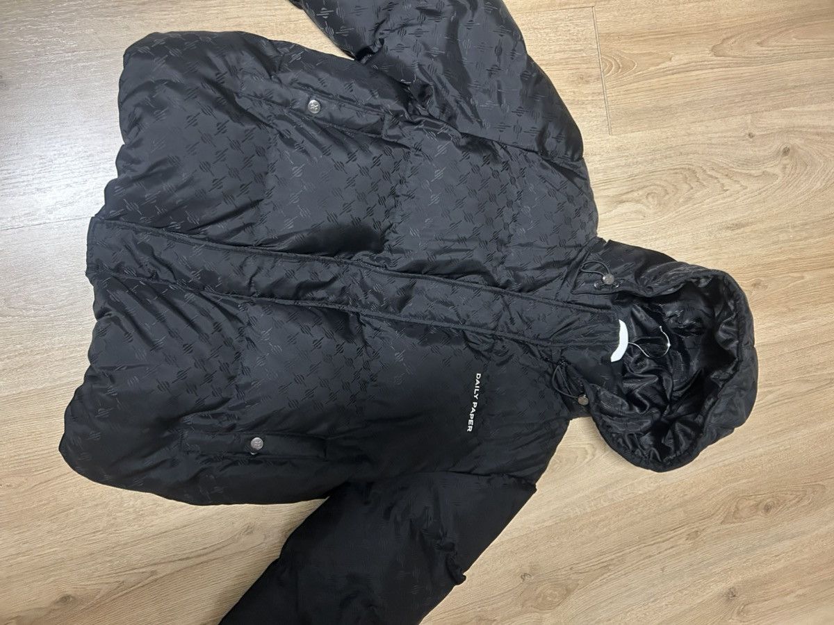 Daily Paper Daily Paper Black Monogram Short Puffer Jacket – New Size US M / EU 48-50 / 2 - 2 Thumbnail