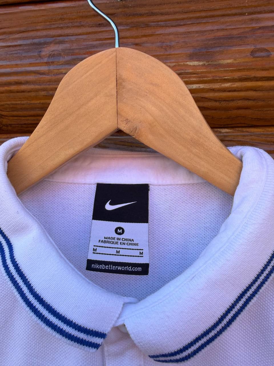 Nike ENGLAND NIKE FOOTBALL SOCCER POLO SIZE M Size US M / EU 48-50 / 2 - 4 Thumbnail