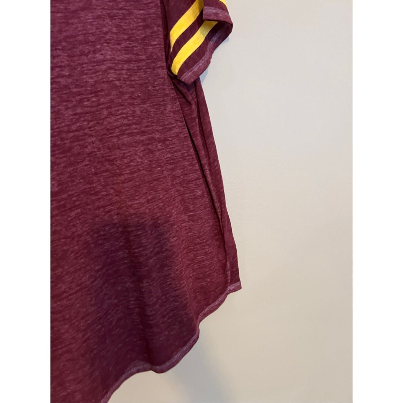 Other Maurices 24/7 Maroon And Yellow T-Shirt Woman’s Size 0X Size XL / US 12-14 / IT 48-50 - 4 Thumbnail